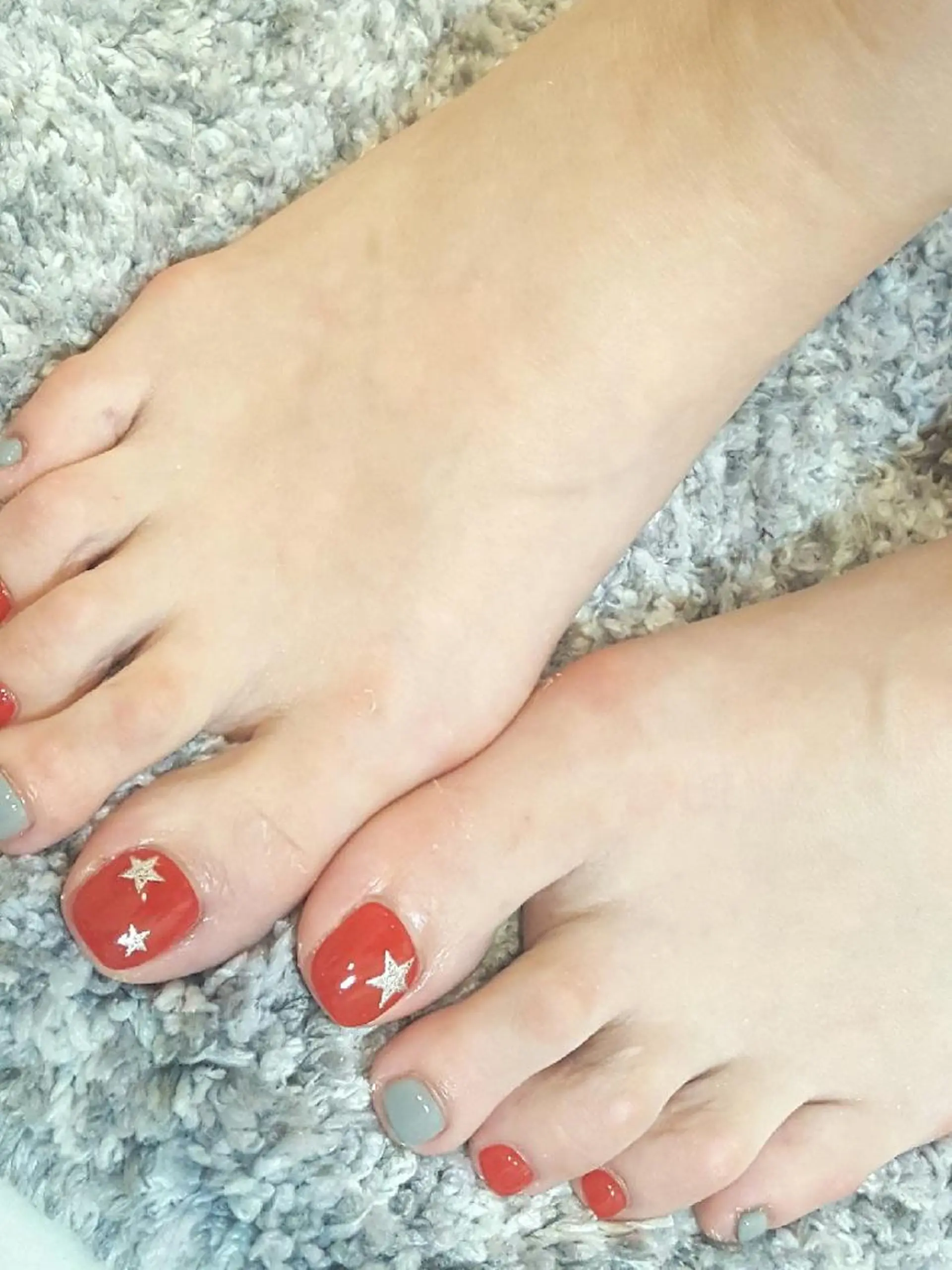 ネイル 赤色 人気エリア💖完全個室【ルリエ】所属・ネイルサロン Lelienルリエのネイルデザイン