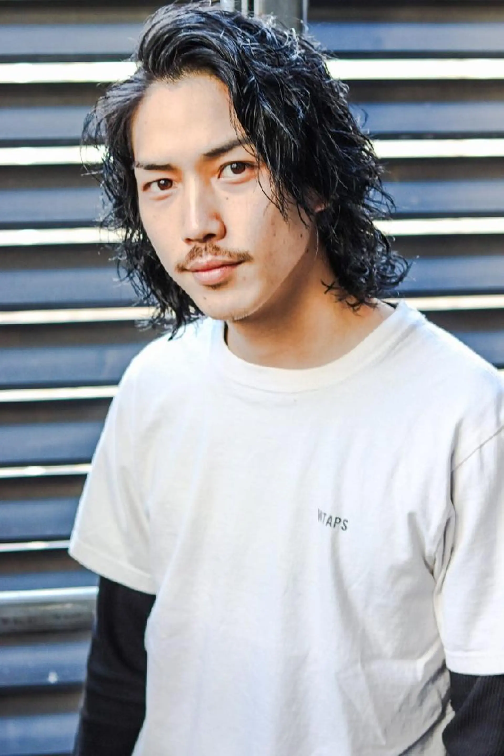 セミロング カラー メンズ パーマ HAIR WORKS HELM所属・ショート✨ボブ✨代表 新田見美仁のヘアスタイル