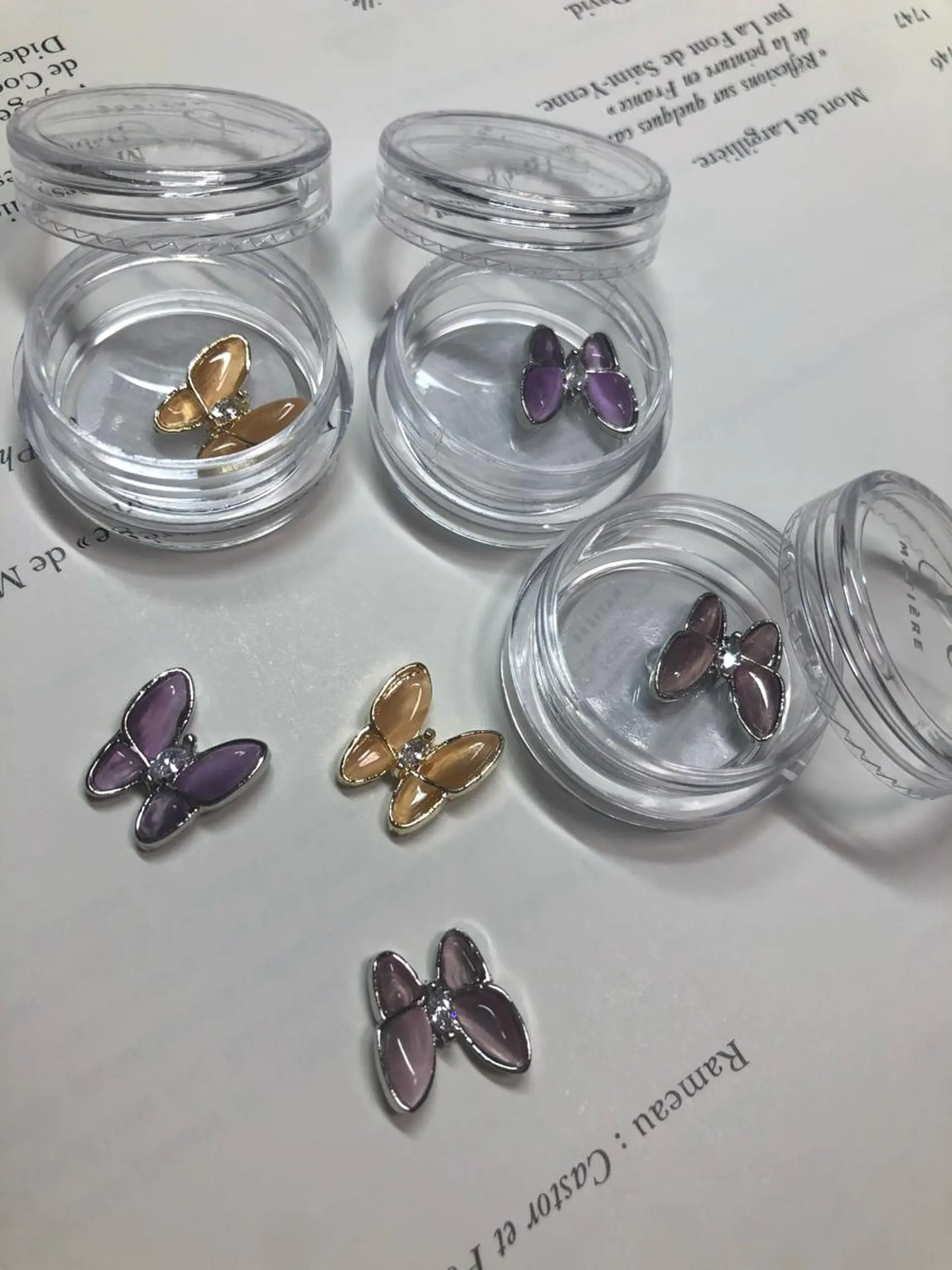 ネイル 黒葛原 めぐみのネイルデザイン