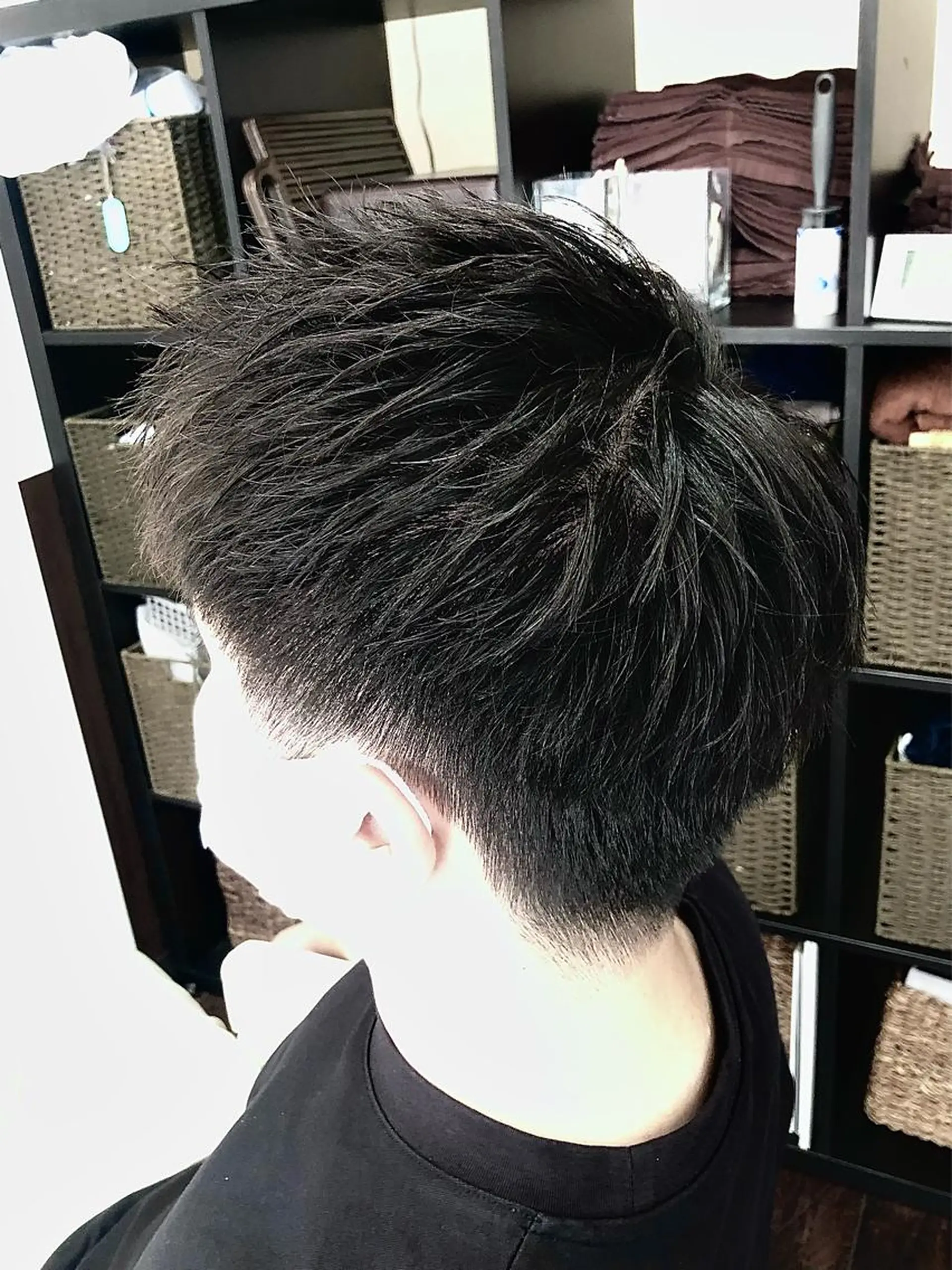 ショート パーマ メンズ フェードカット メンズパーマ スキンフェード メンズツイストパーマ ツイストパーマ カット パーマ share salon n'est-ce pa(シェアサロン　ネセパ)所属・men's特化　石井 貴章のヘアスタイル