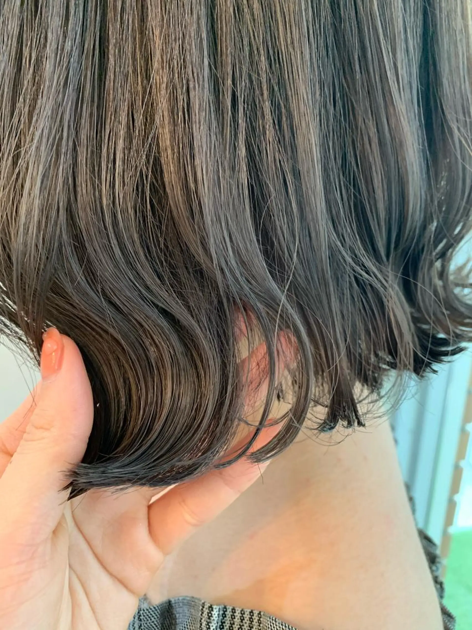 ショート カラー ヘアカラー トリートメント 田中 優衣のヘアスタイル
