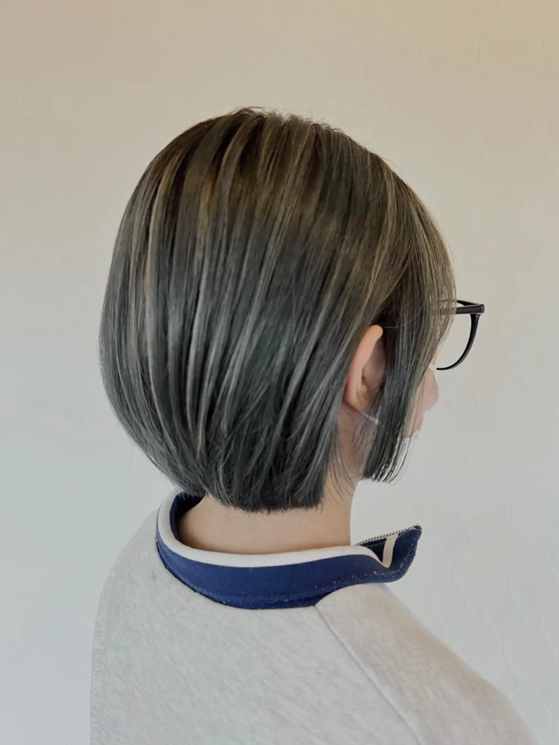 ショート カラー ハイライトカラー ハイライト トリートメント CA-PETZ 大石 ゆうなのヘアスタイル