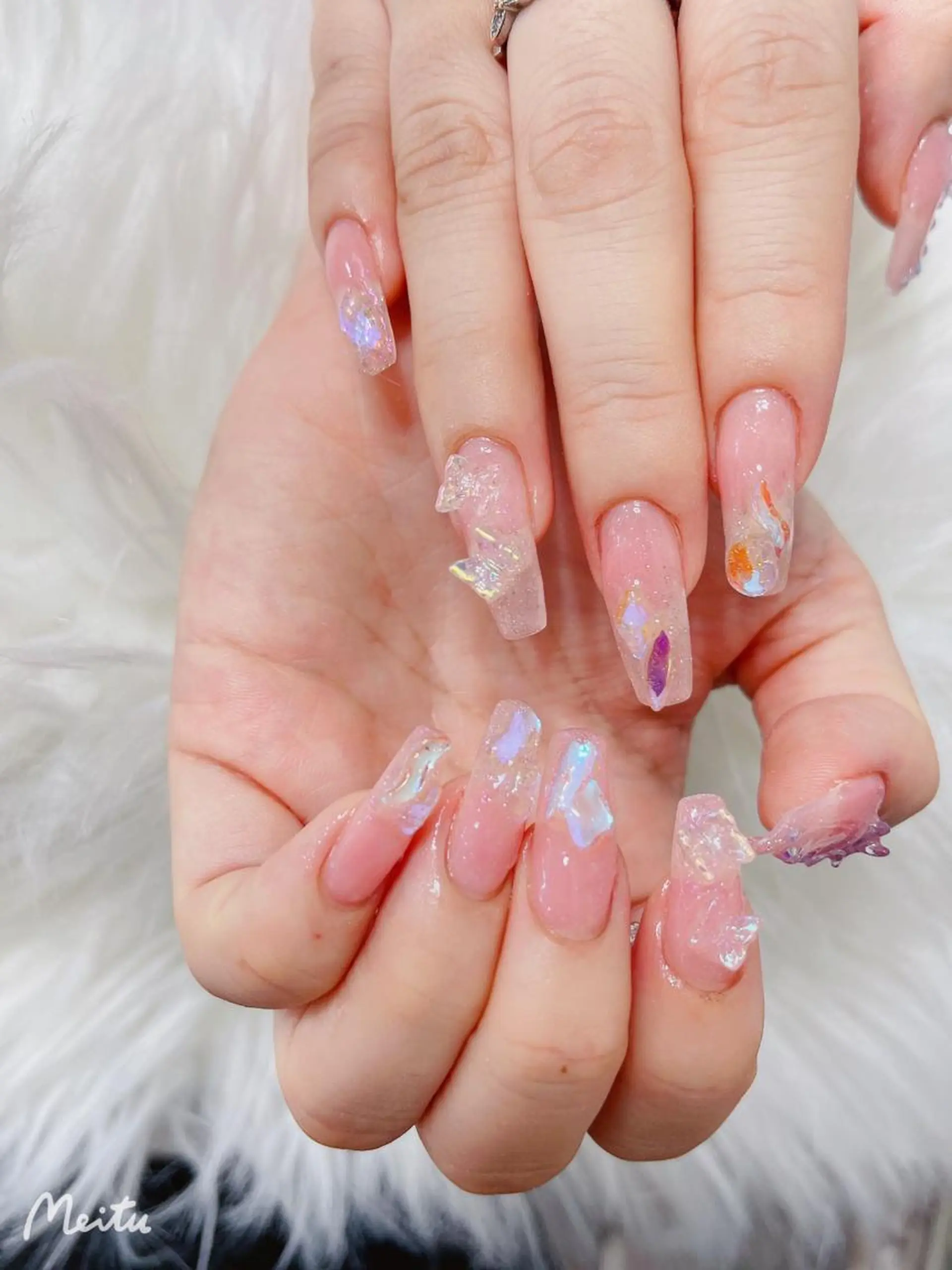 ネイル 菲菲ネイルサロン所属・FF フィフィネイルサロンのネイルデザイン