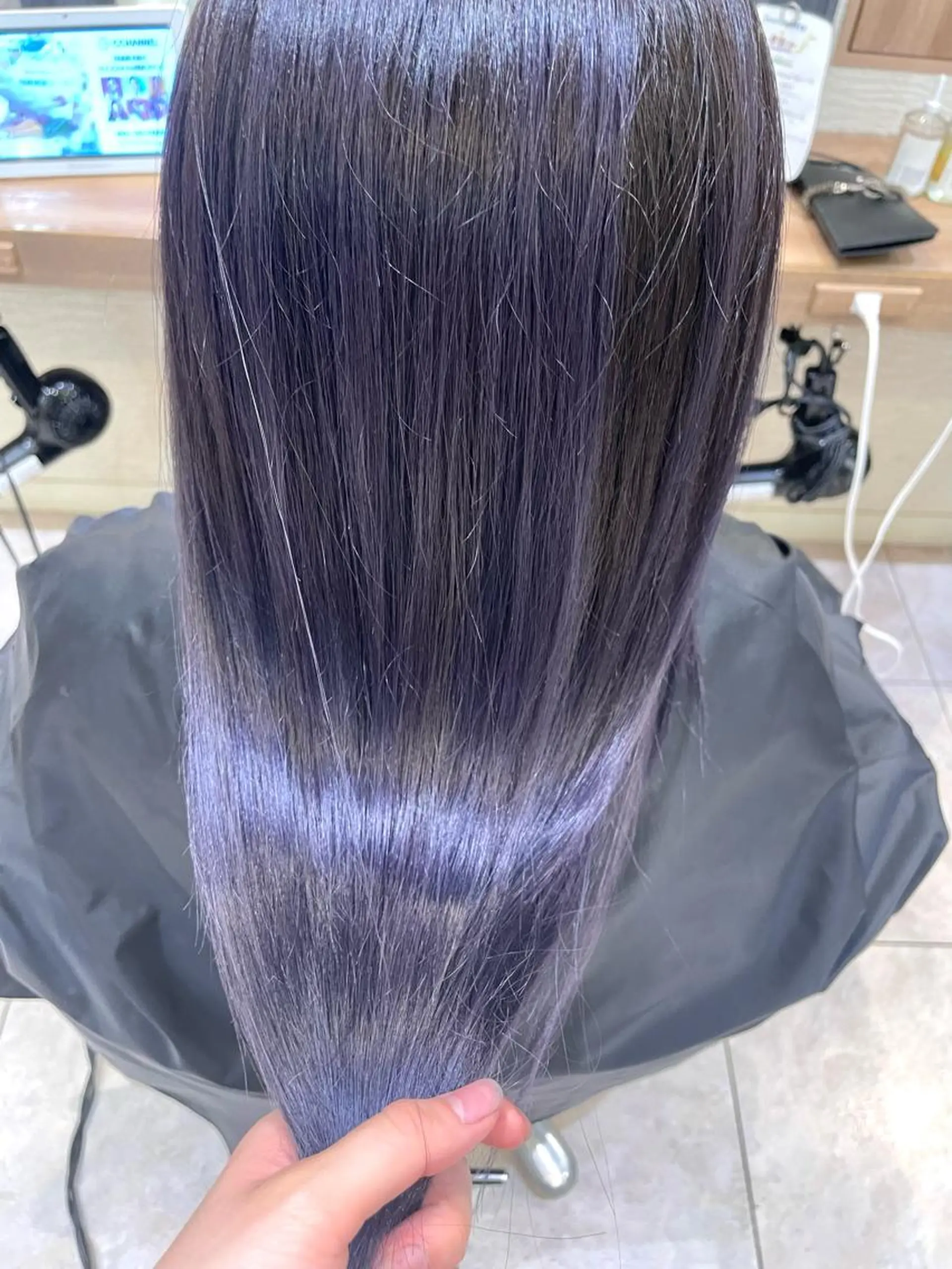 ロング カラー バレイヤージュ ブルーカラー ブルーラベンダー ラベンダーカラー レイヤーカット レイヤー/ハイトーン 🫧‪Erikaのヘアスタイル