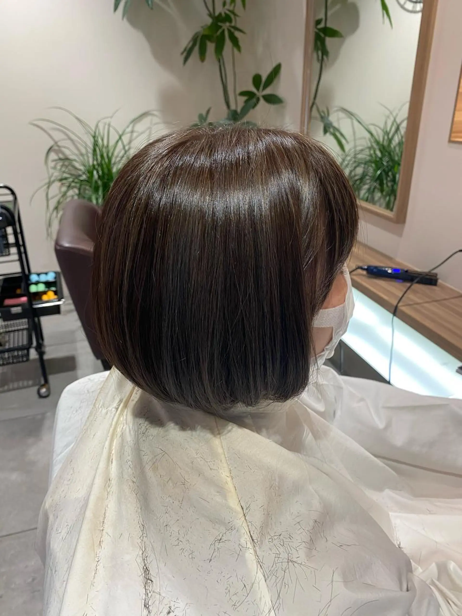 ショート カラー グレージュ ハイライトカラー ボブ ハイライト ヘアカラー 川越 輝梨奈のヘアスタイル