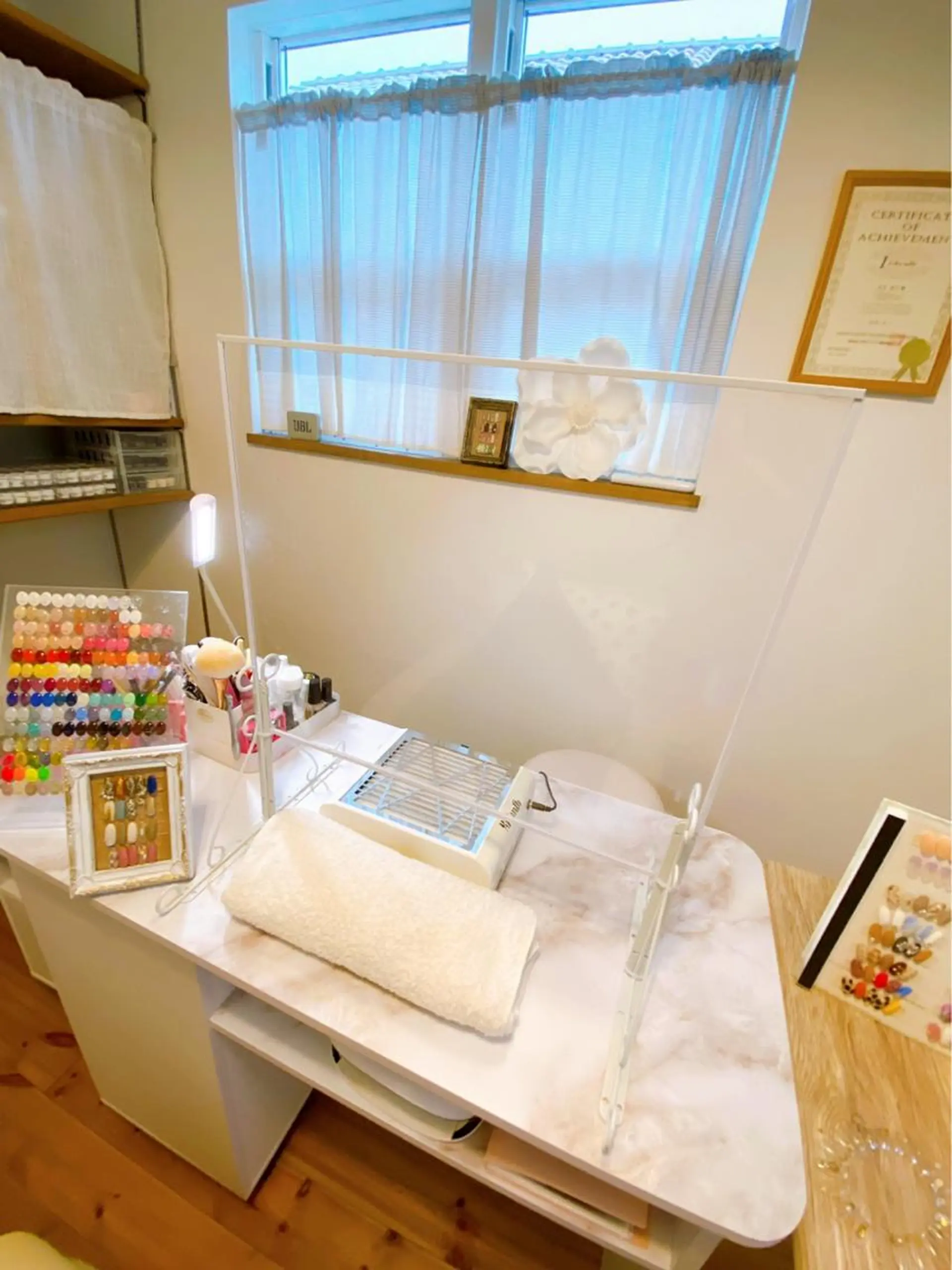 ネイル アートネイル オフィスネイル yuko (ネイリスト)のネイルデザイン