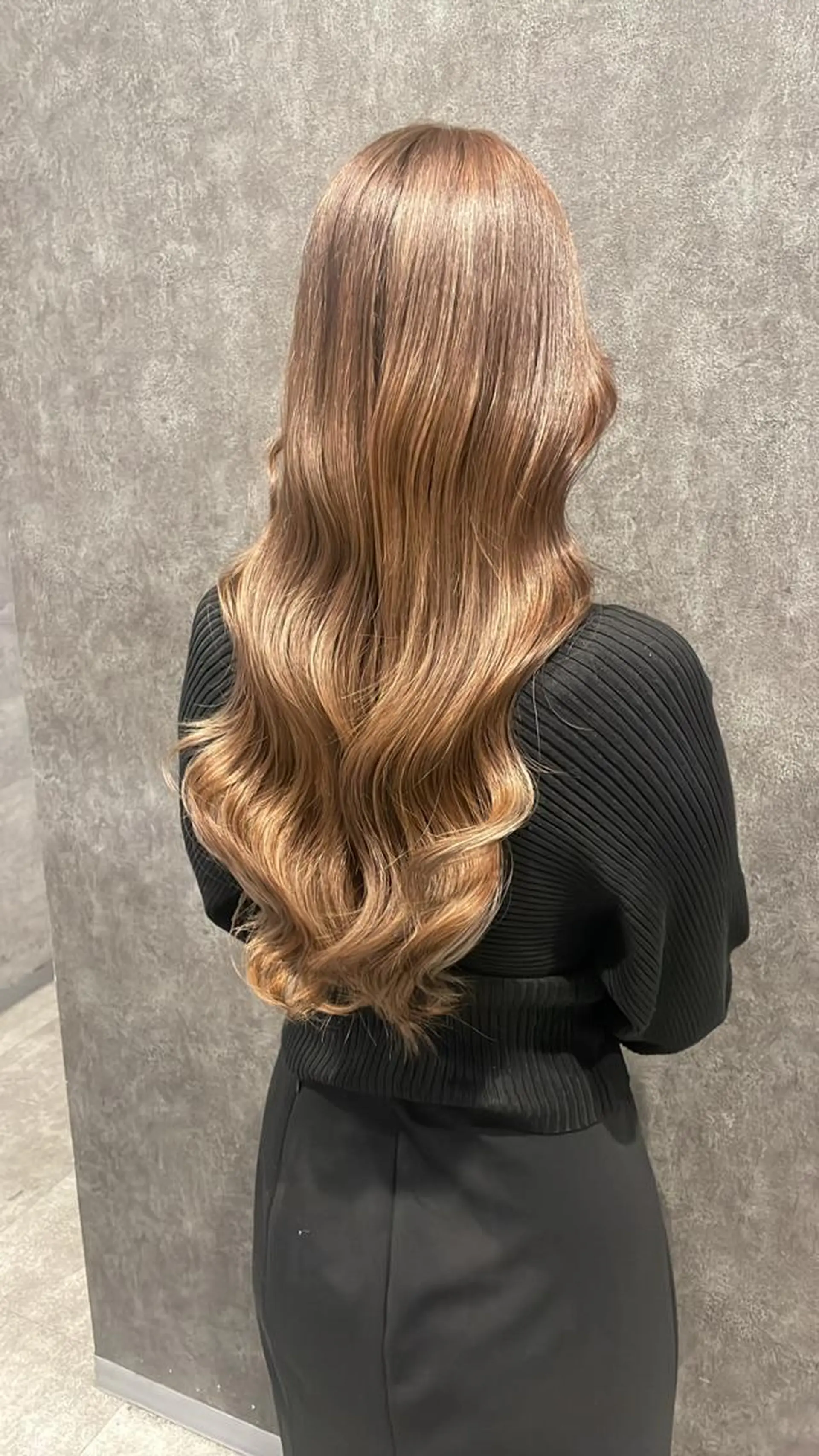 セミロング 外国人風カラー ハイライト 髪質改善 似合わせカット トリートメント saho .のヘアスタイル