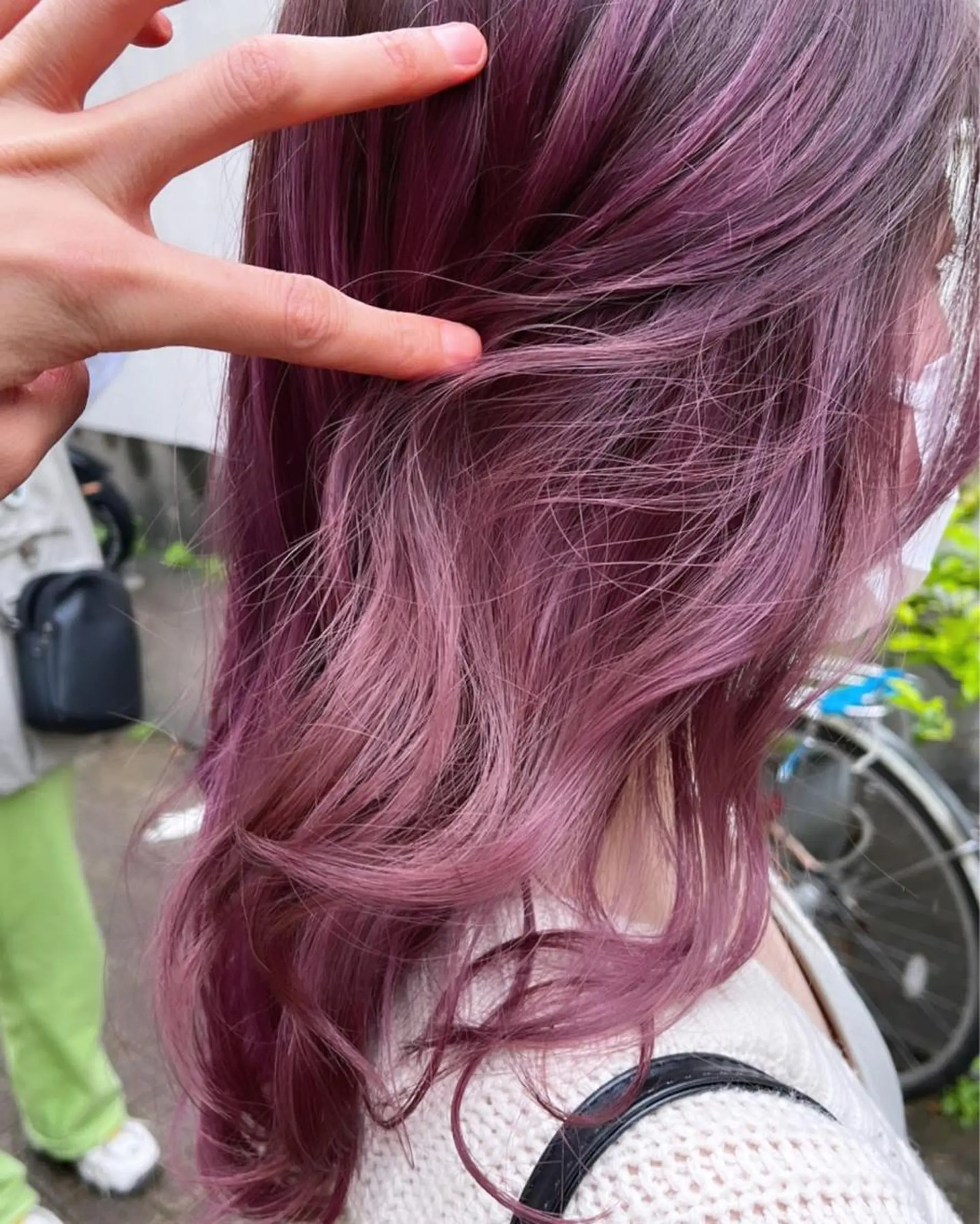 ロング カラー ショートボブ アッシュ バレイヤージュ ミストバング ベージュカラー カット ヘアカラー トリートメント 原宿サロン代表 デザインカラー伊藤卓のヘアスタイル