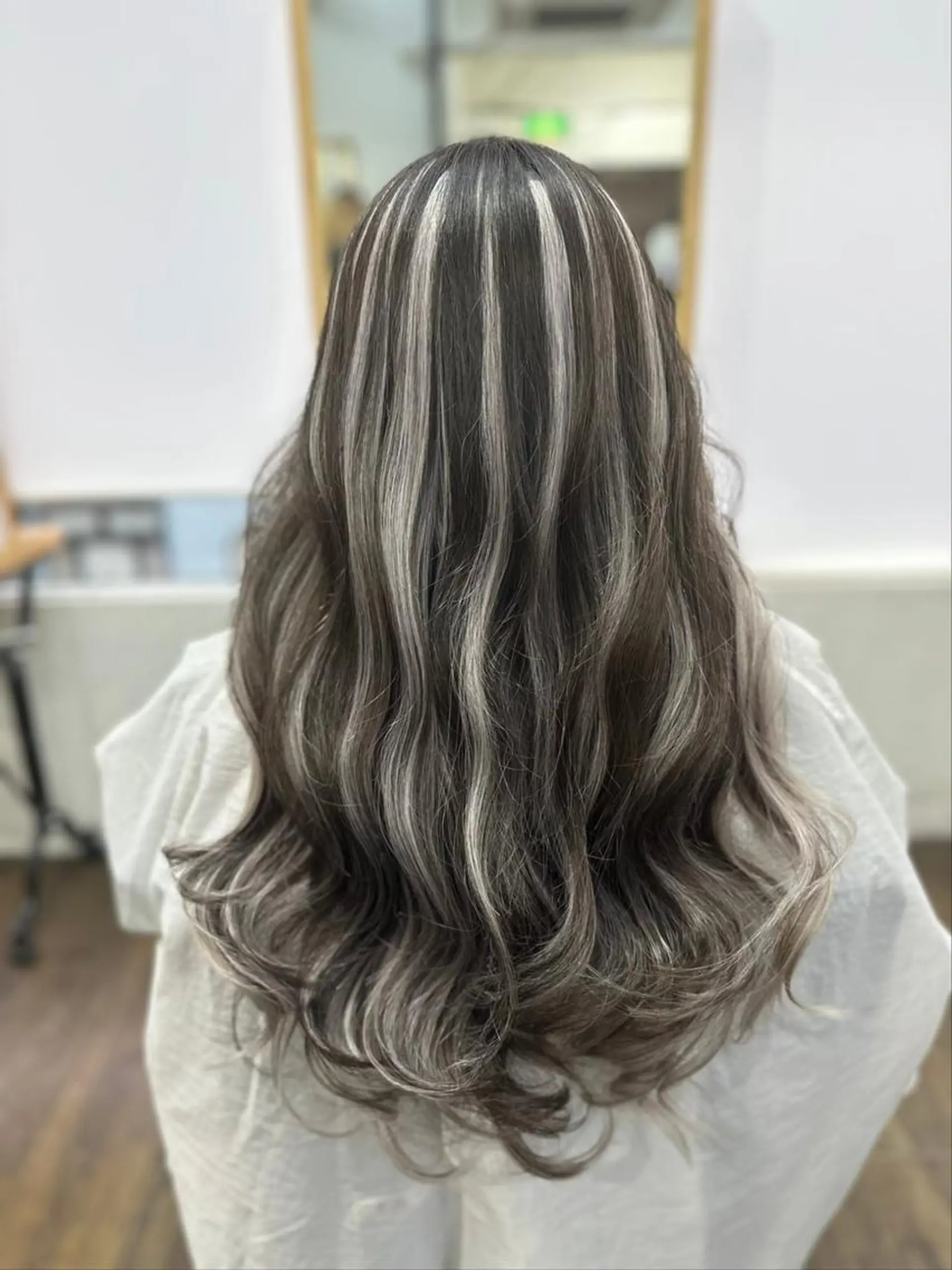 カラー Daisy🎀透け感 カラー🎀JUNAのヘアスタイル