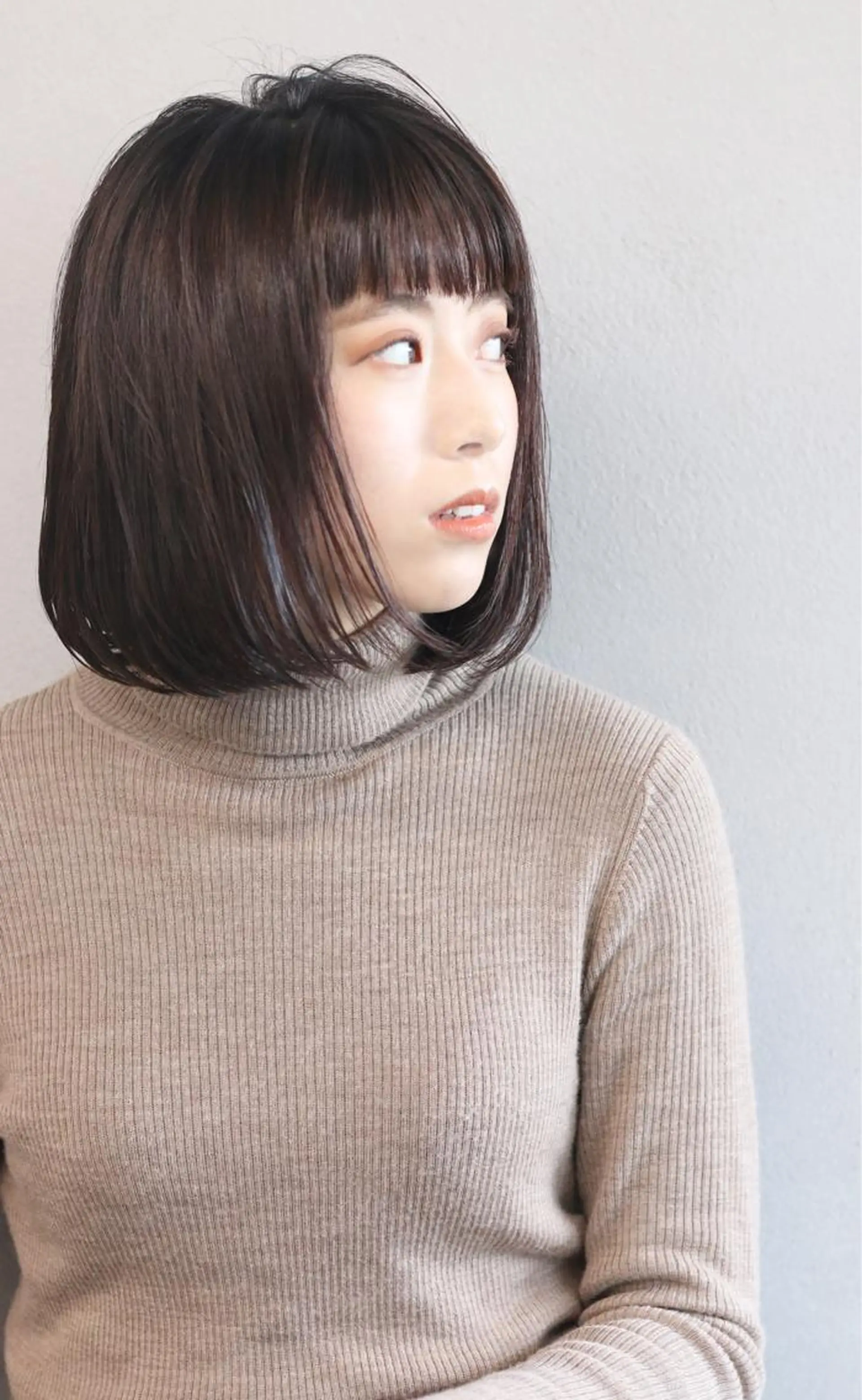 ショート ボブ オン眉 カット ボブ/ショート/ 白髪染め/メンズ葛西のヘアスタイル