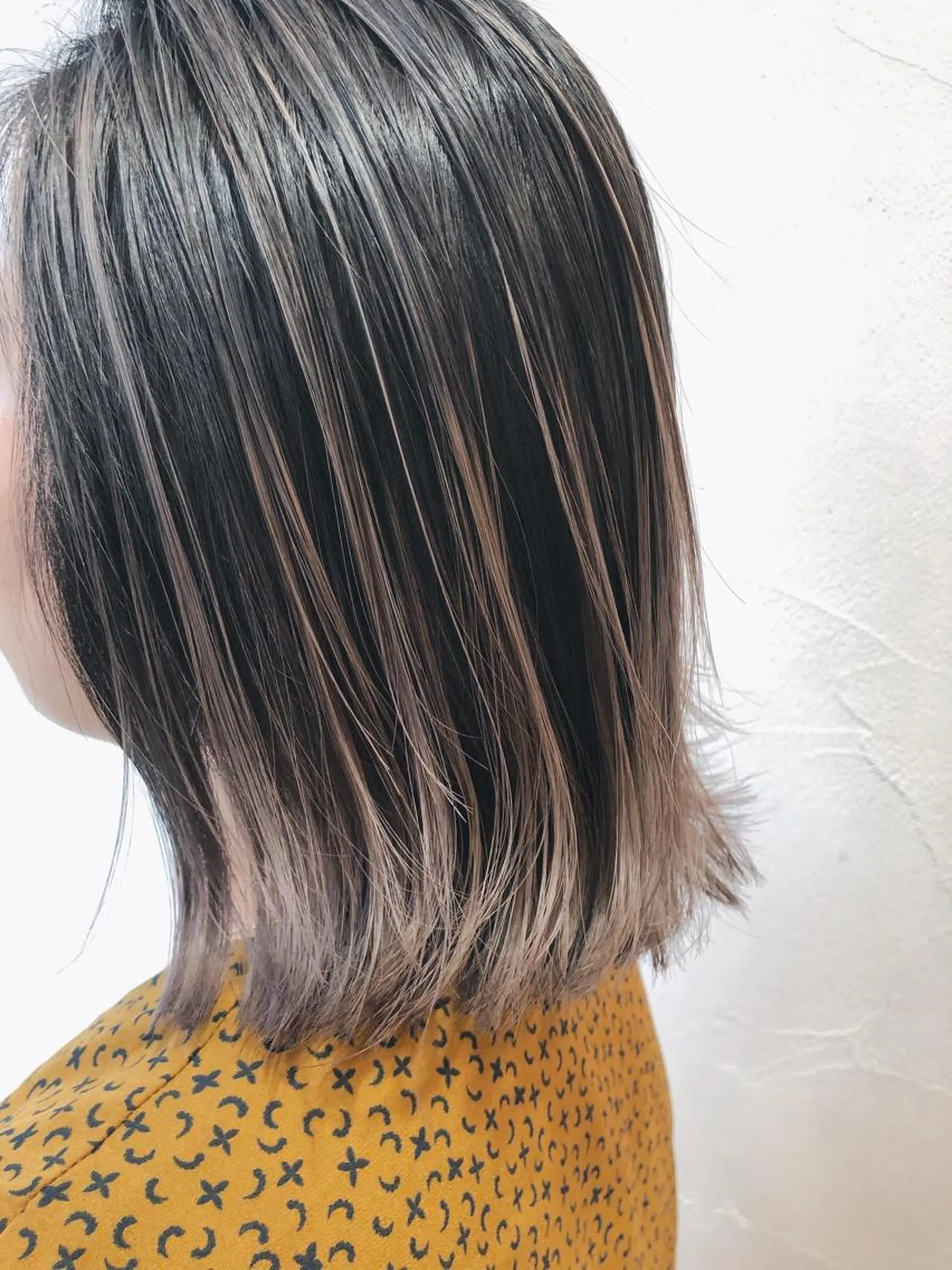 ショート カラー バレイヤージュ レイヤーカット メンズカット特化柏駅 徒歩3分LOUのヘアスタイル