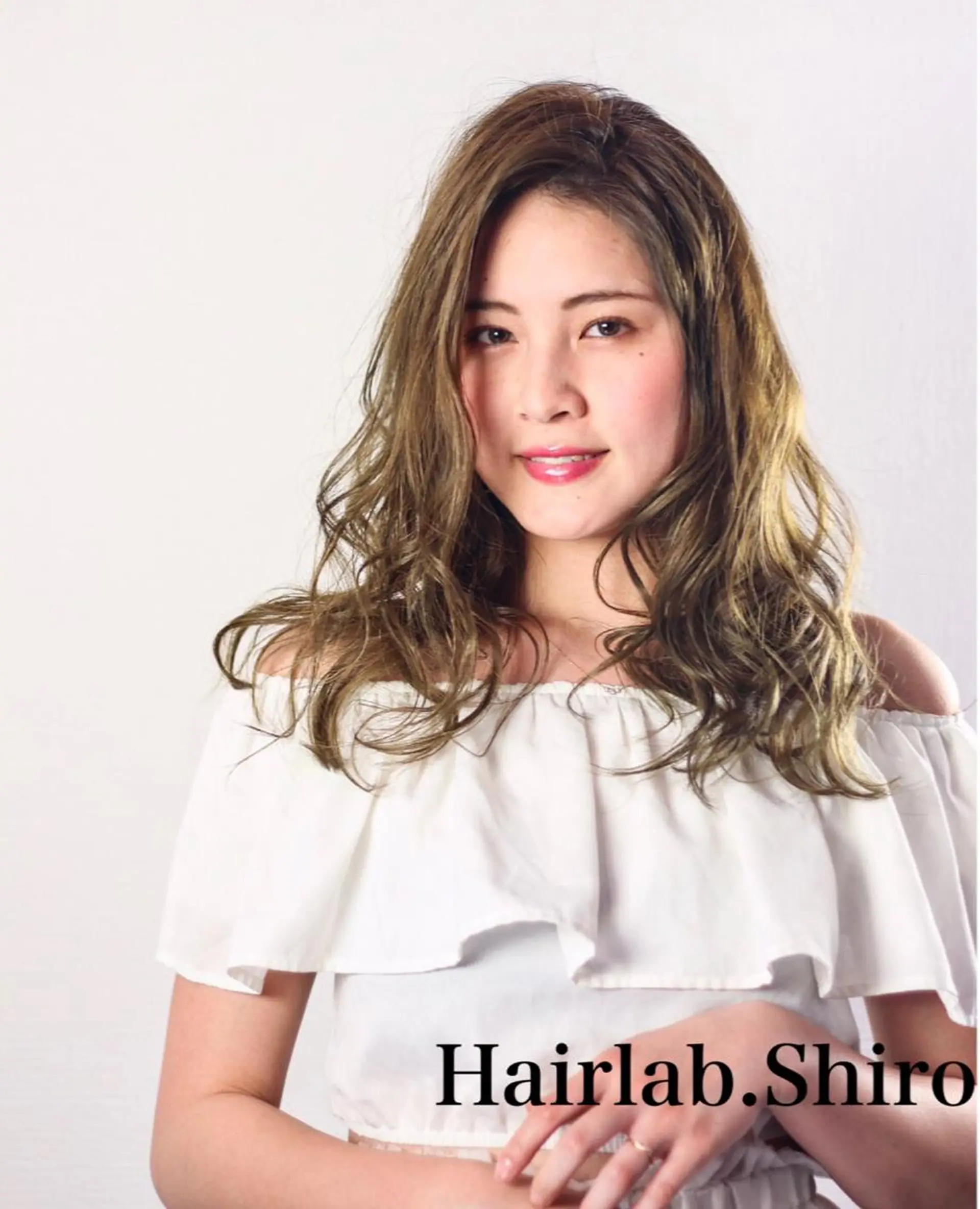 セミロング カラー レイヤーカット匠 イソザキノリユキのヘアスタイル