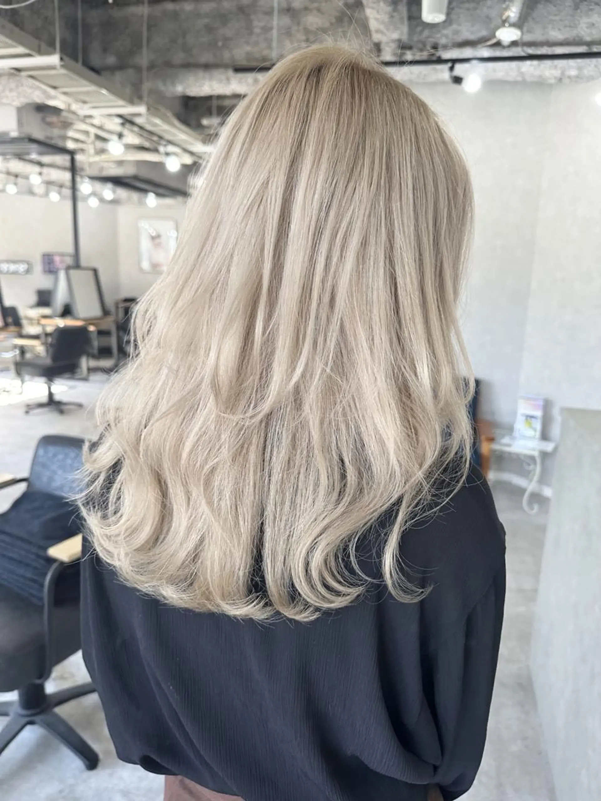 セミロング ヘアアレンジ カラー 💎lino _by _ACNE💎 🧸のヘアスタイル
