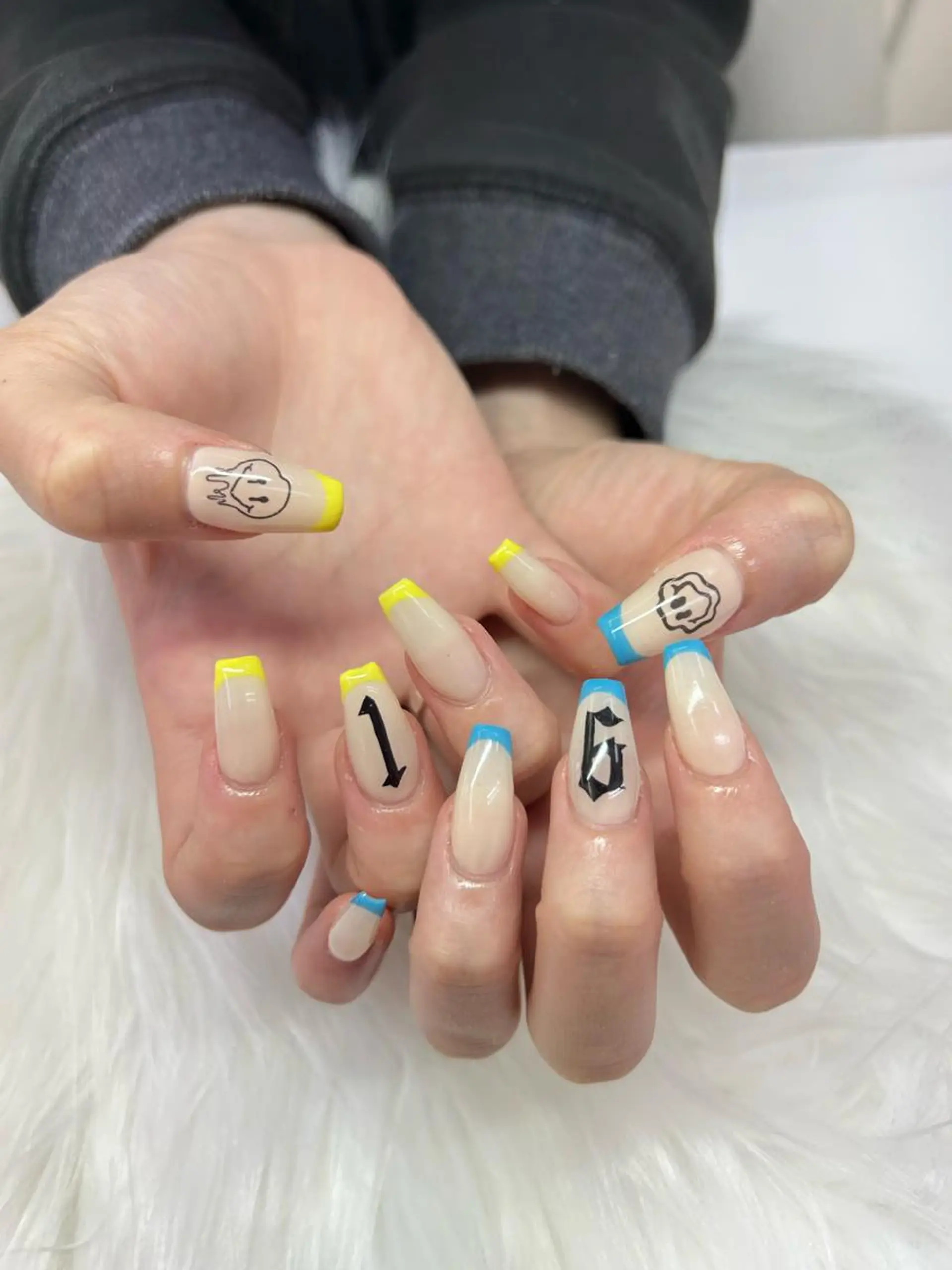 ネイル total salon Bell所属・Totalsalon Bell【嶌田彩華】のネイルデザイン