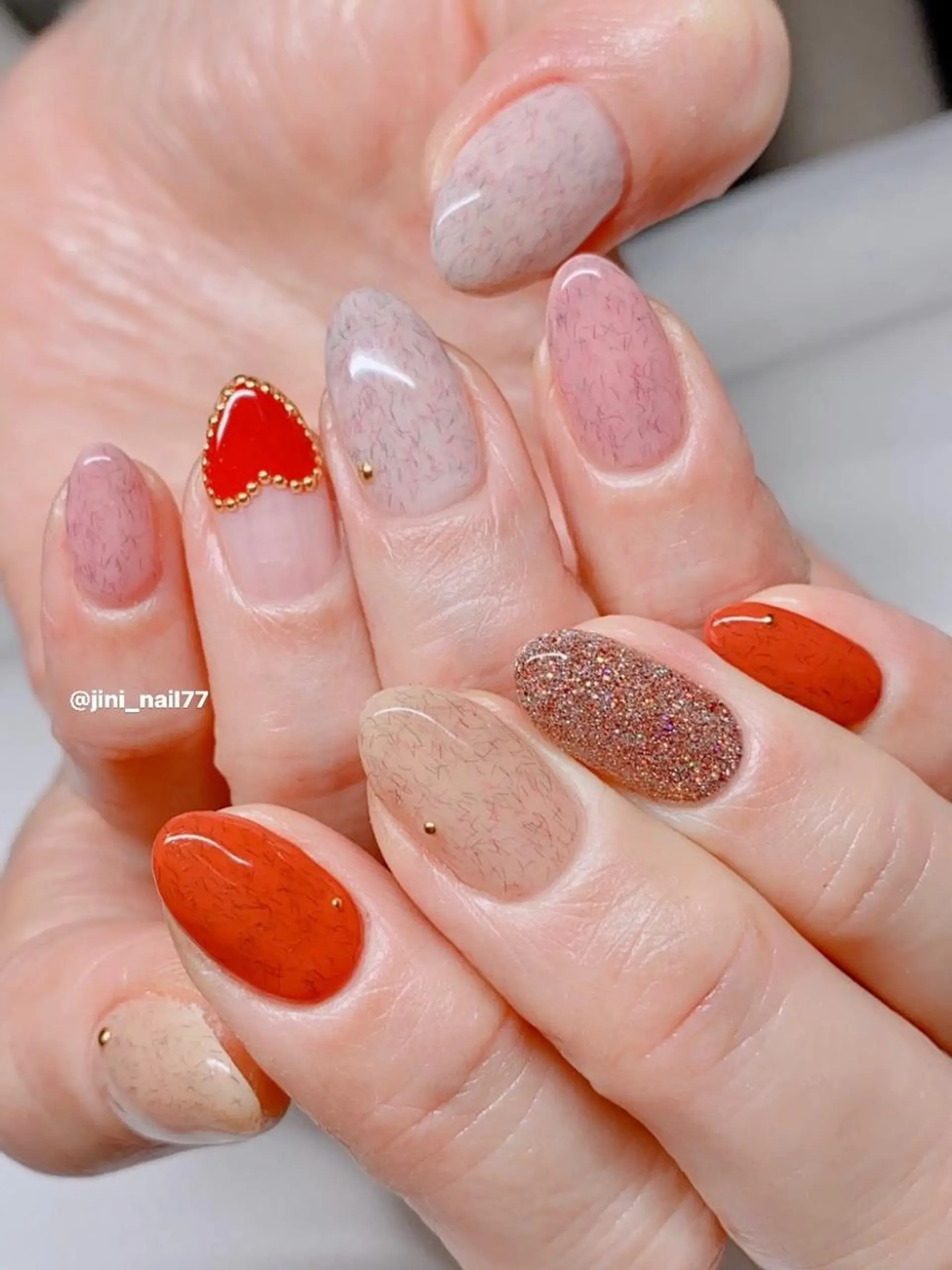 ネイル JINI NAIL所属・ジニ ネイルのネイルデザイン