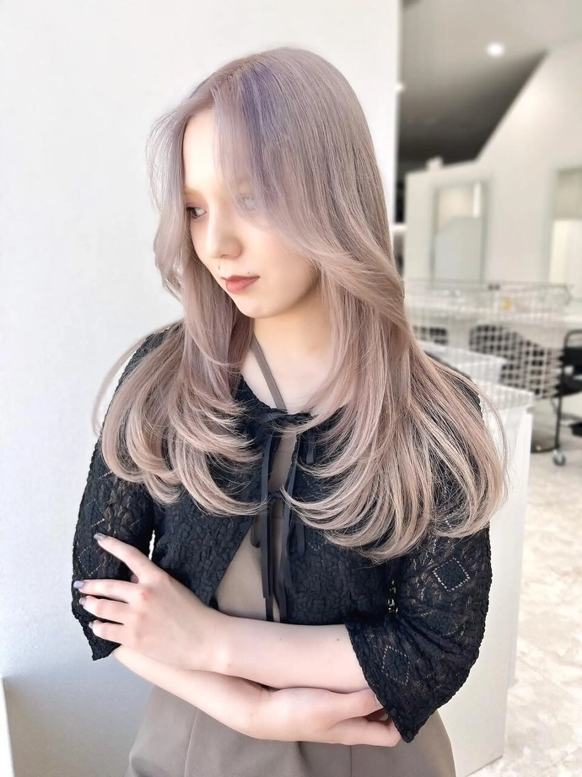 カラー 暗め透明感カラー🤍 トレンドスタイル🤍のヘアスタイル