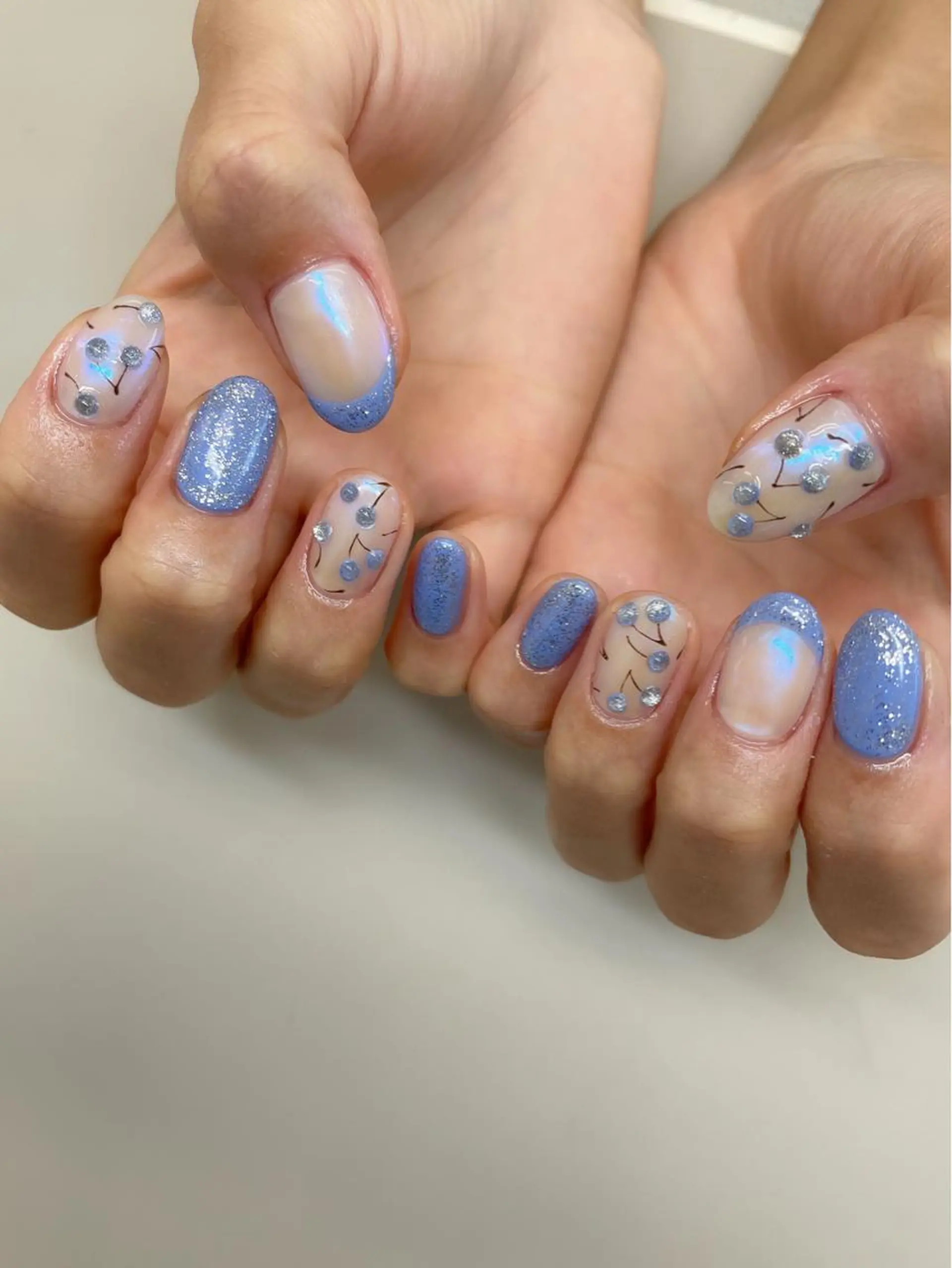 ネイル ハンドネイル Hisaka Mikiのネイルデザイン