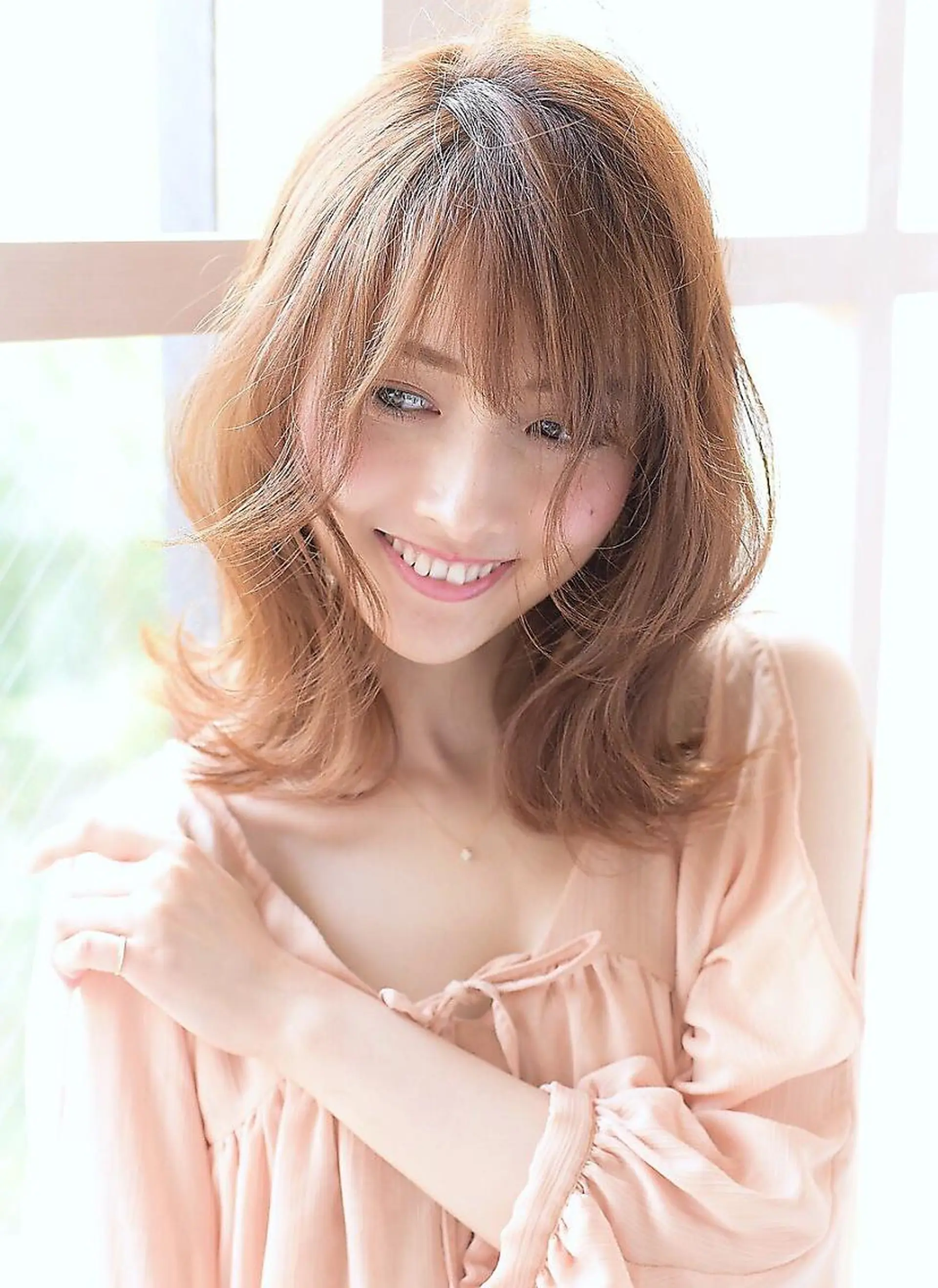 ミディアム マーブル東京 三軒茶屋 美容室のヘアスタイル