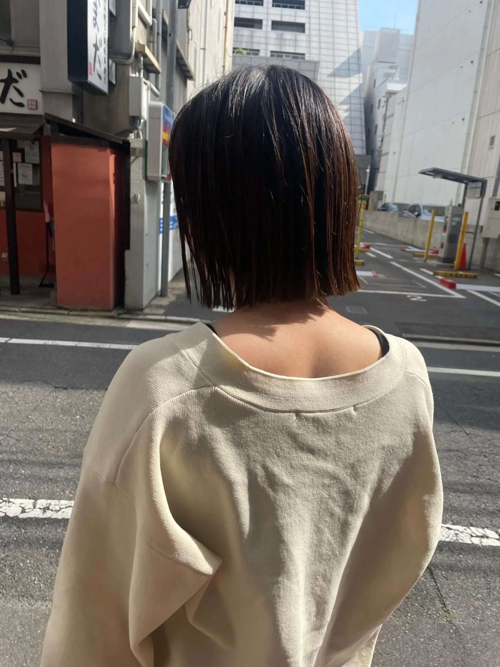 ミディアム ボブ カット ヘアカラー トリートメント さの あやねのヘアスタイル