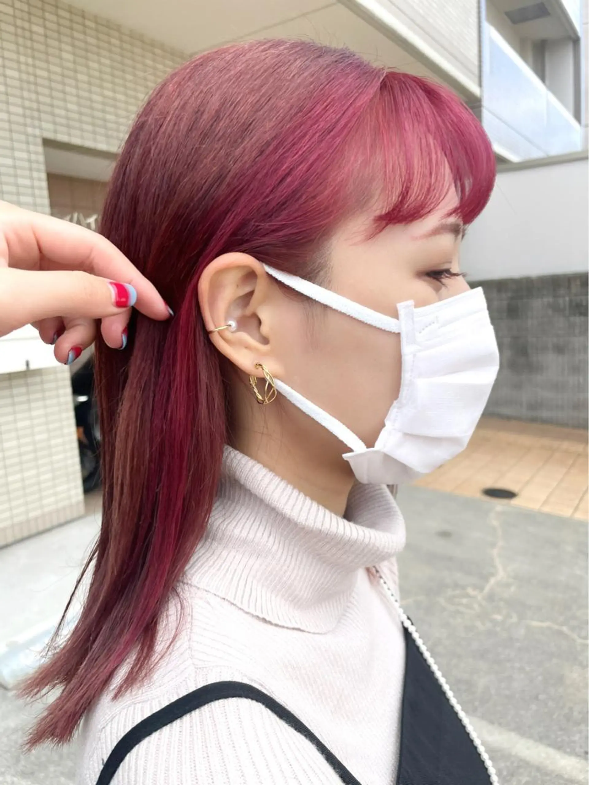 ミディアム カラー 森安 華楠のヘアスタイル