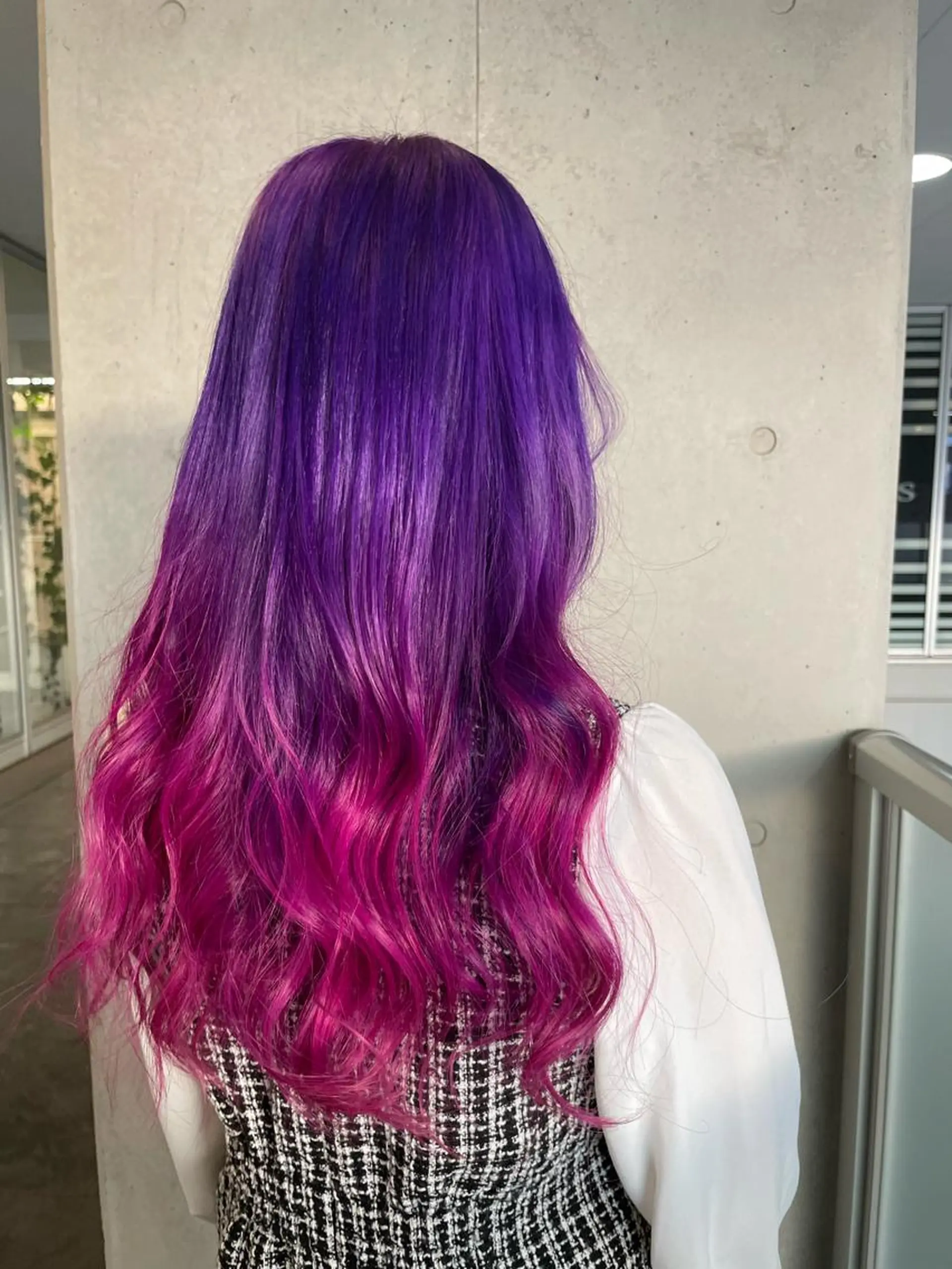 ロング カラー ブリーチ 髪質改善/縮毛矯正 ツヤ髪🩷さつきのヘアスタイル