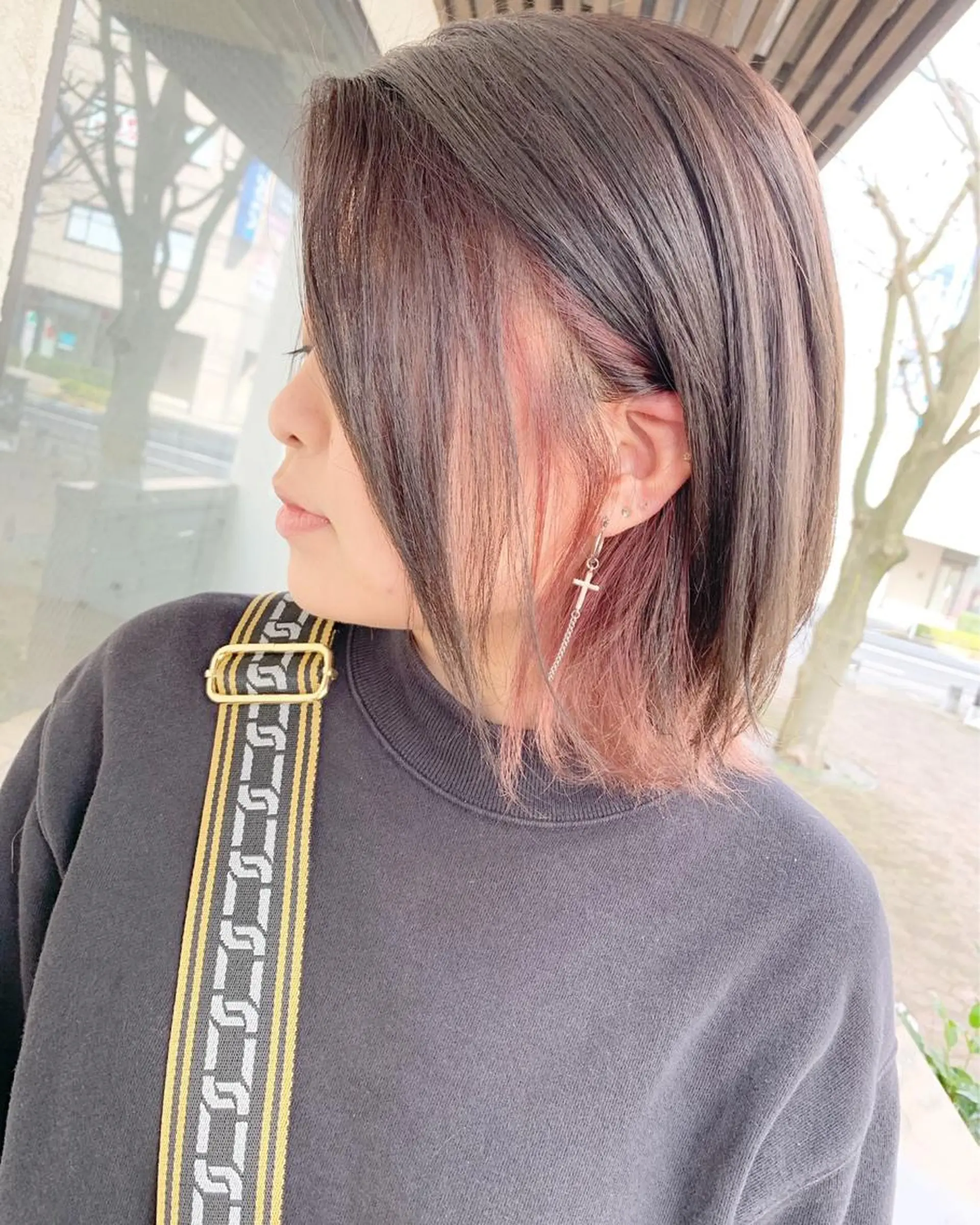 ショート カラー ヘアカラー トリートメント アブアイ所属・艶髪・酸性ストレート フリツのヘアスタイル