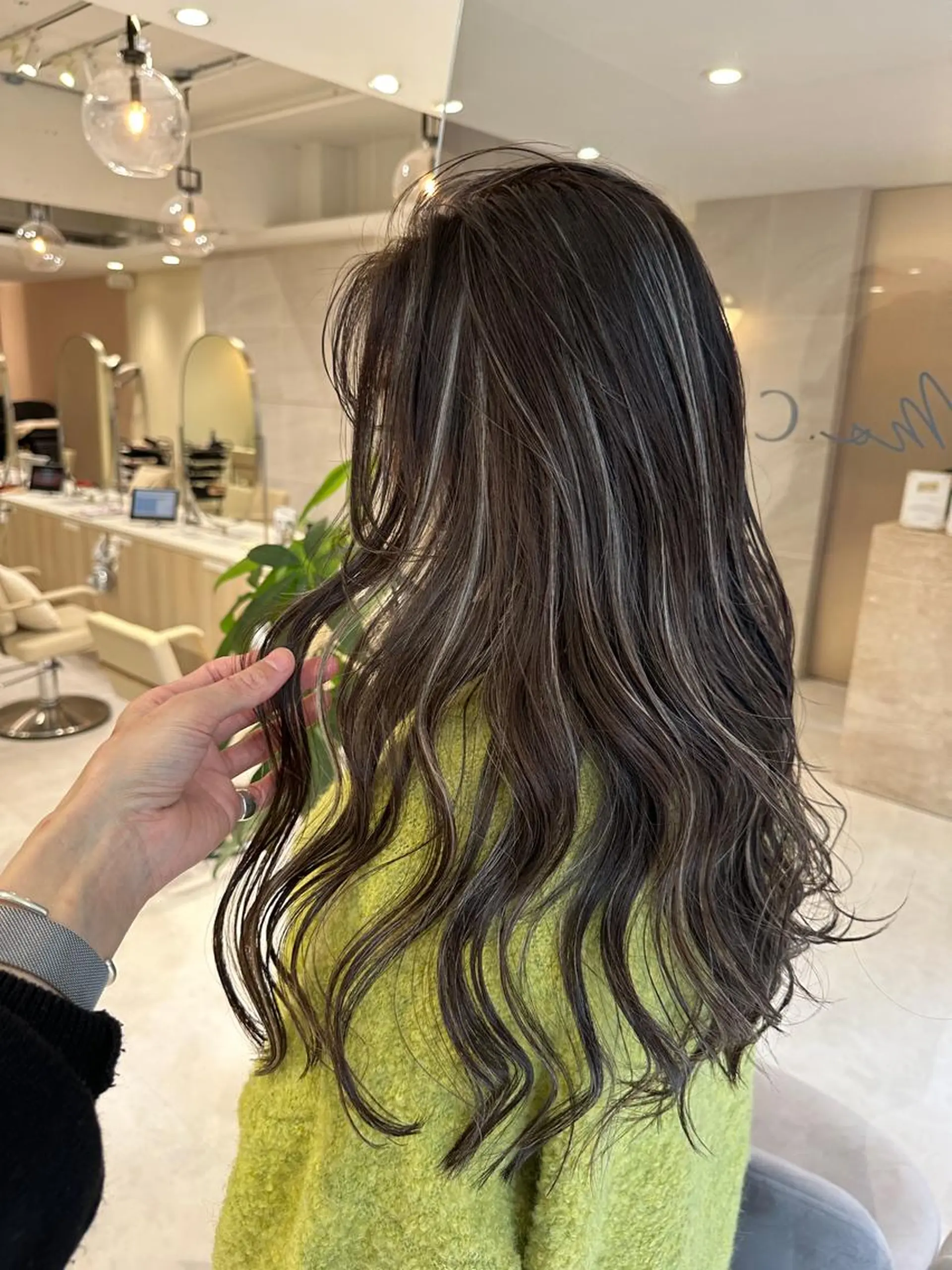 ロング カラー Bree"ze所属・大河原 修太のヘアスタイル