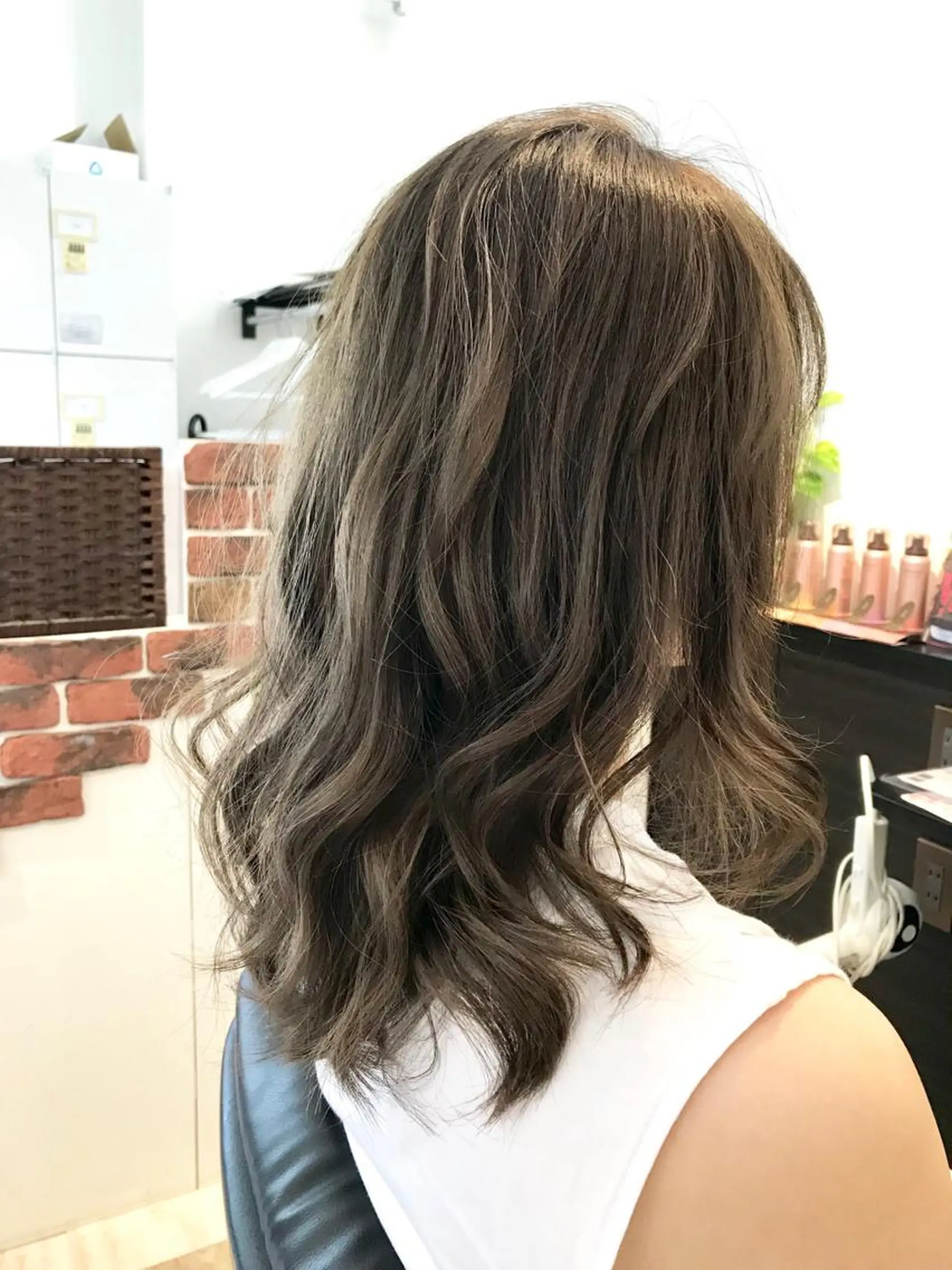 ミディアム 小林 拓也のヘアスタイル