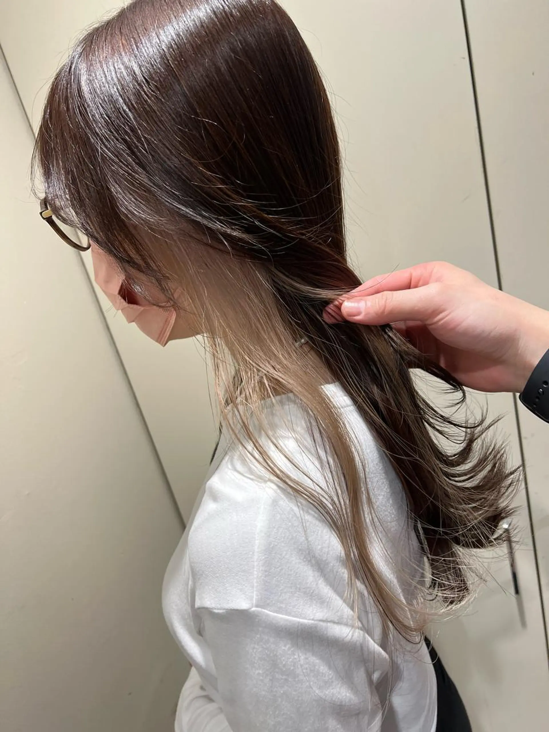 ロング カラー ベージュカラー ホワイトベージュ ヘアカラー トリートメント 💓シールエクステ ルミエールのヘアスタイル