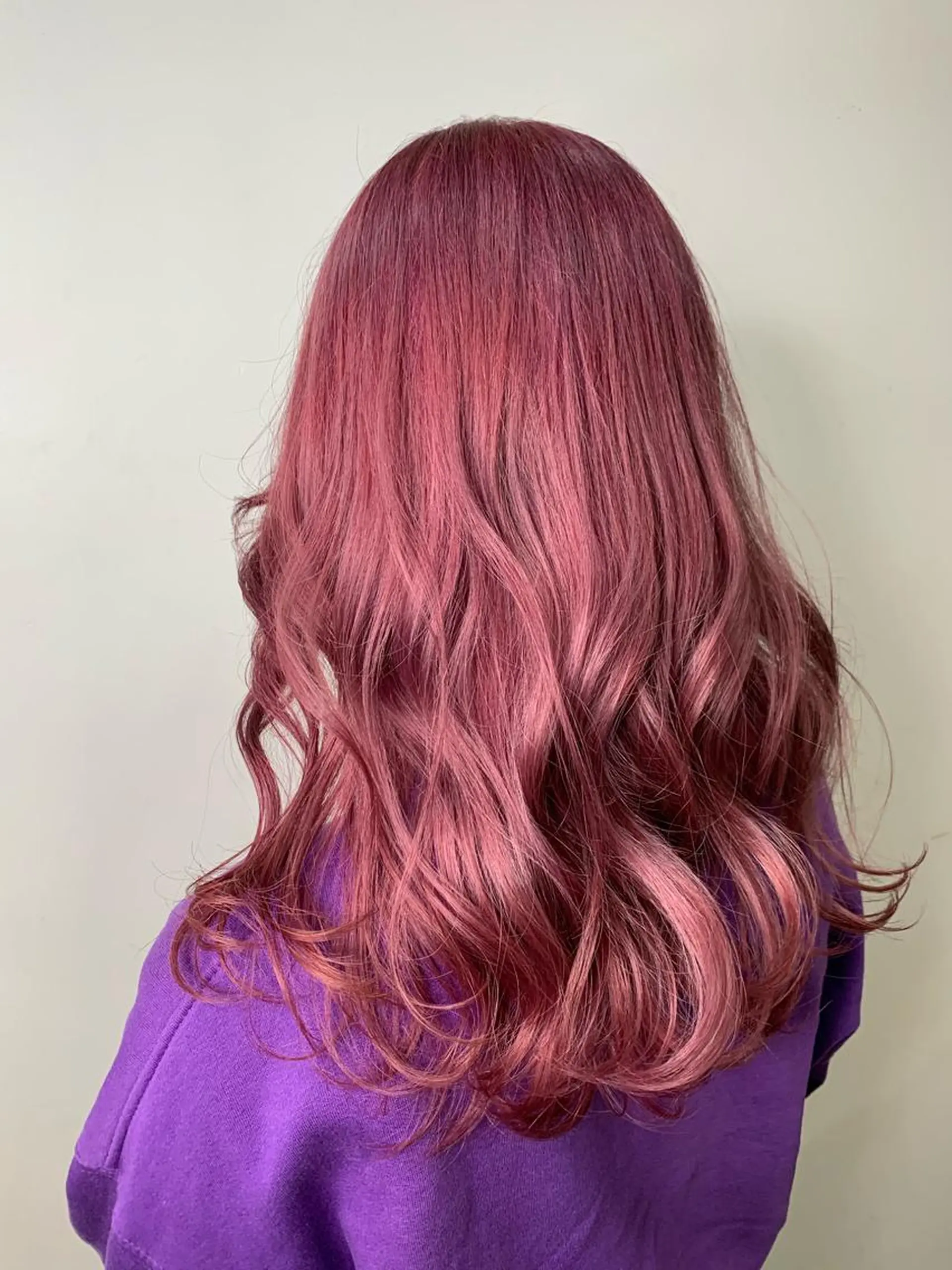 ロング 平野 優奈のヘアスタイル