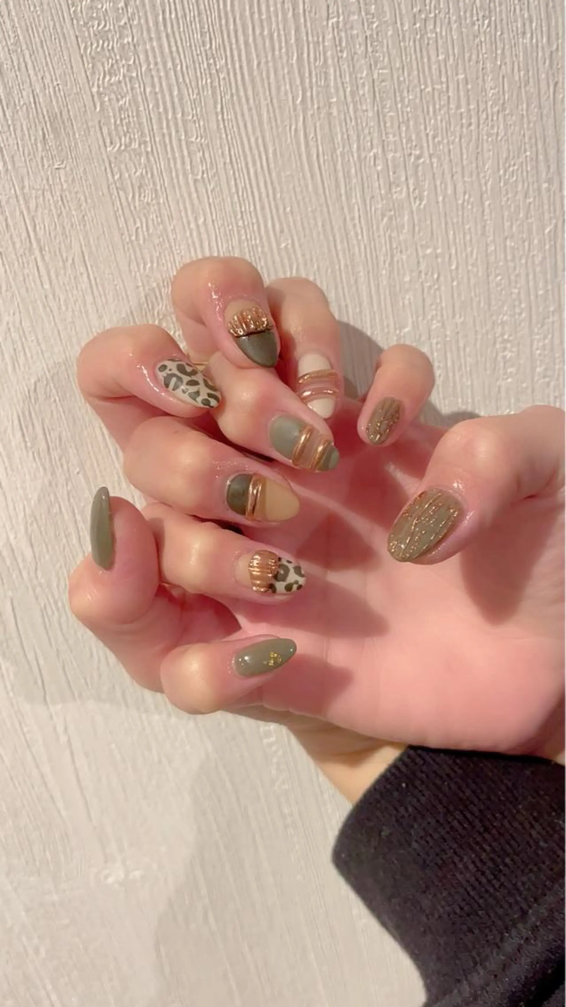 ネイル 岸本 千慧のネイルデザイン