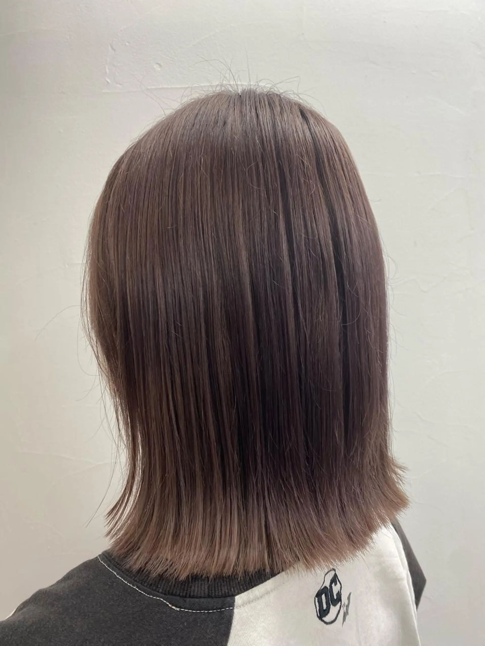 ミディアム 月野涼風 /レイヤーカットのヘアスタイル