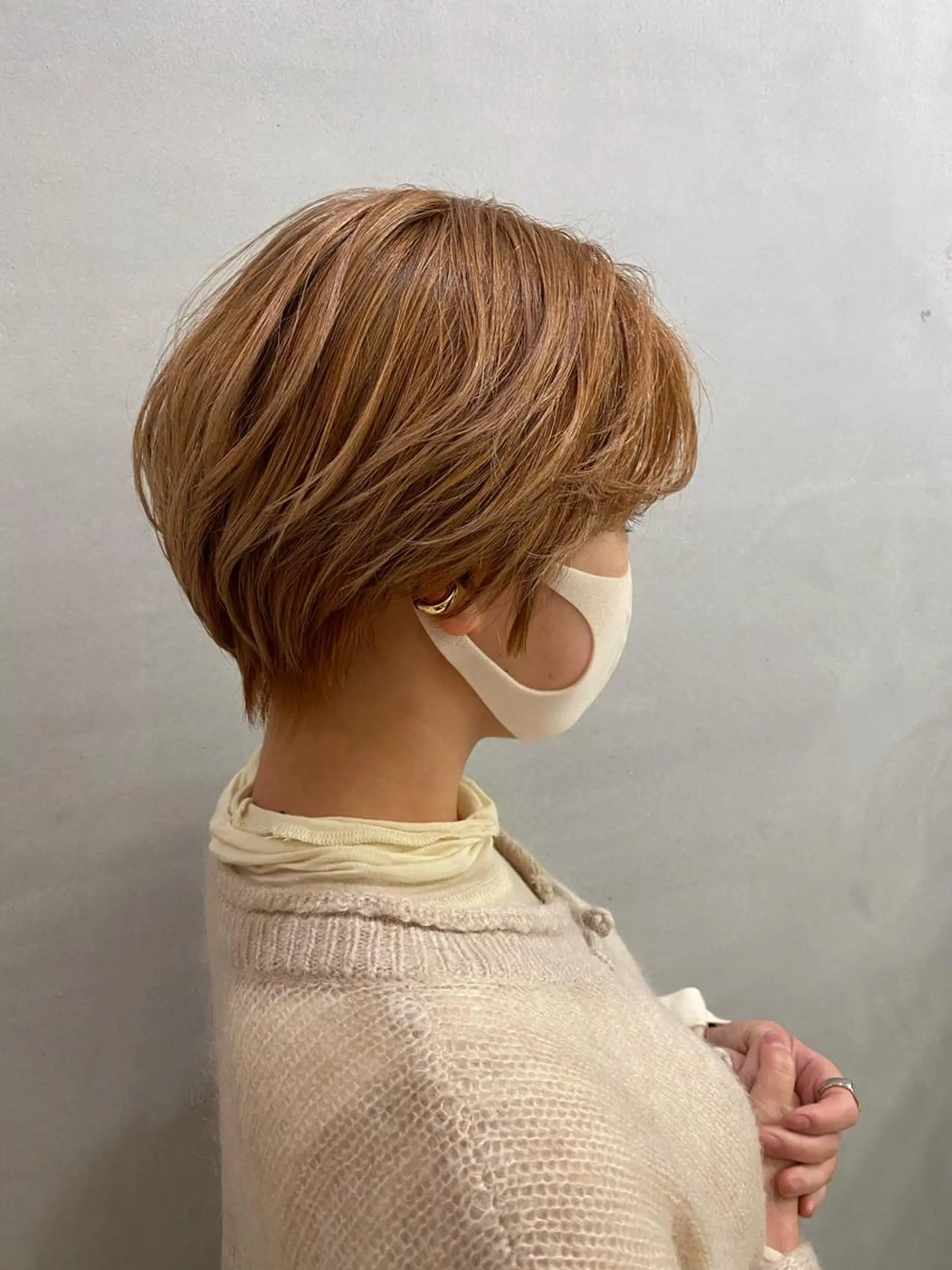 ショート カラー ヘアアレンジ ベージュカラー オレンジ オレンジベージュ ショートヘア 、 、のヘアスタイル