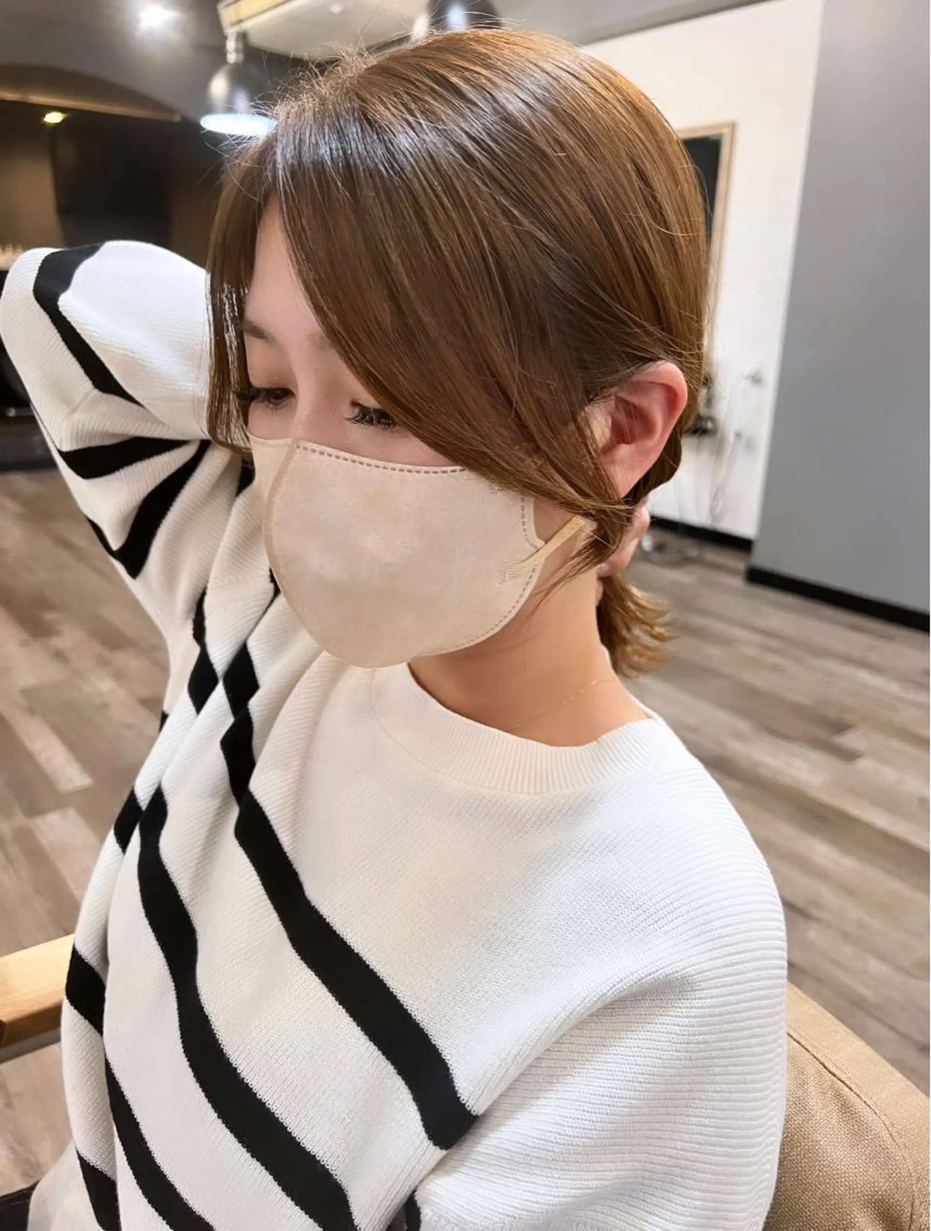 ミディアム カット ヘアカラー トリートメント 安井 貞好のヘアスタイル