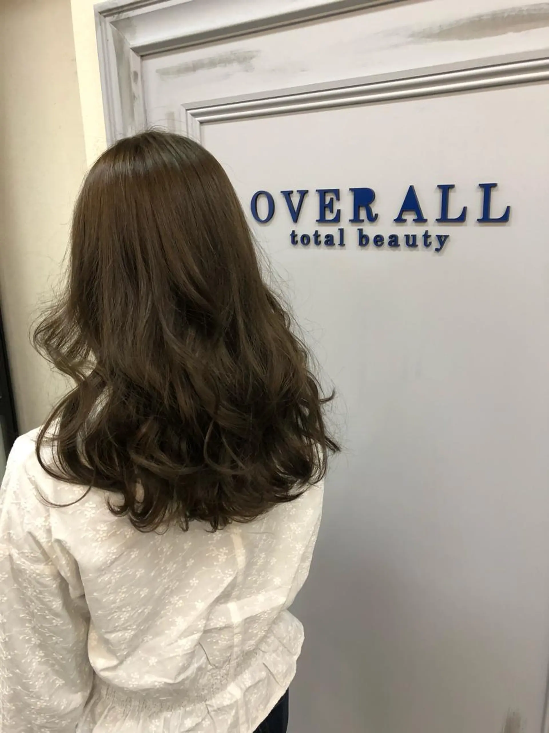 カラー 小島嵩人 縮毛矯正 髪質改善のヘアスタイル