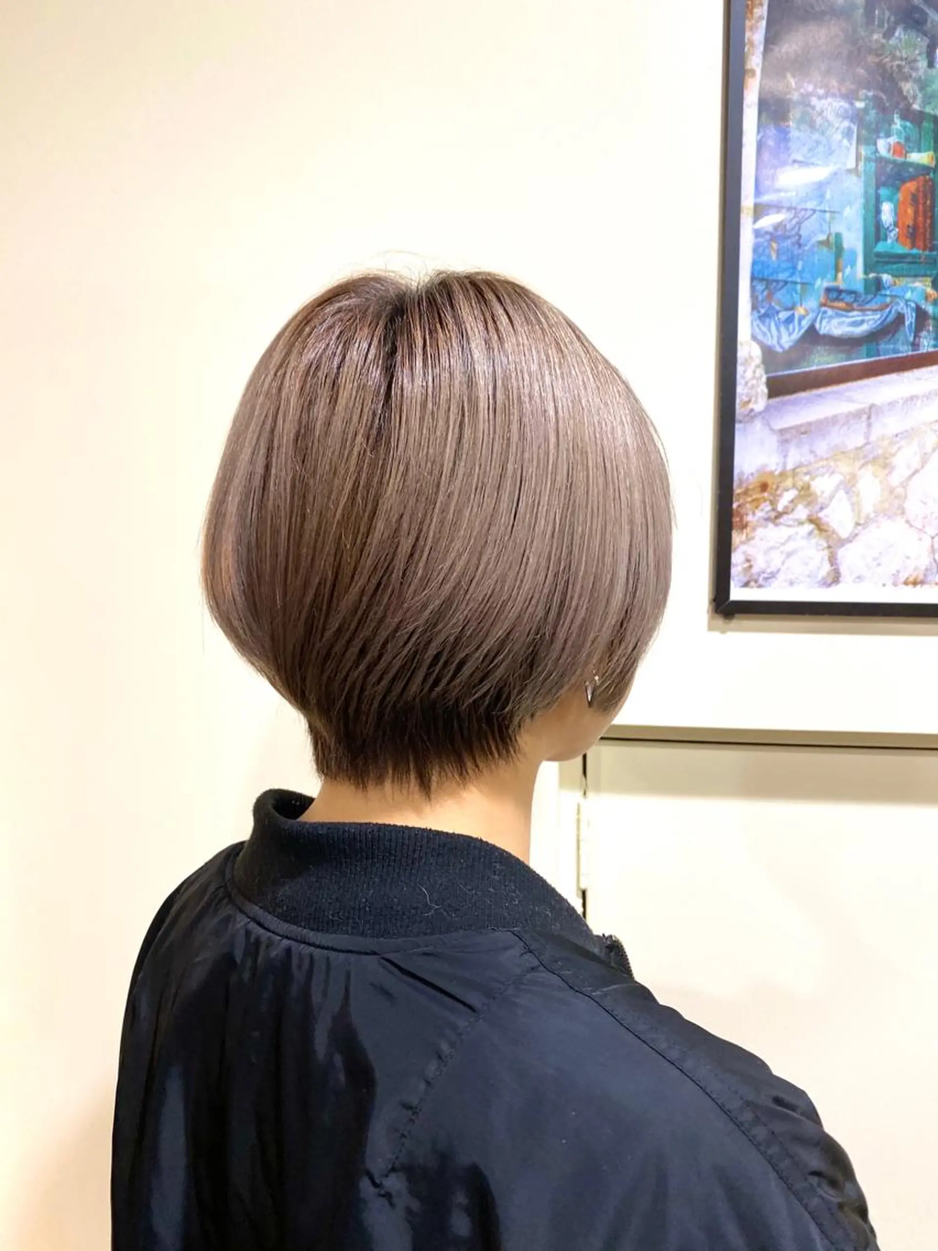 ショート カラー パーマ ヘアアレンジ キッズ ネイル マツエク・マツパ アッシュ ベージュカラー グラデーションカラー ボブ グラデーション maison所属・野田 修平のヘアスタイル