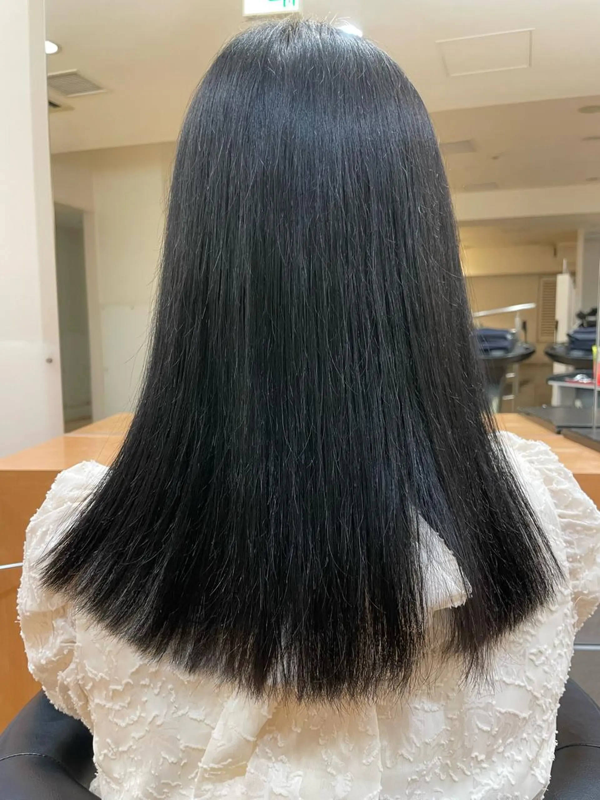 セミロング mod'shair船橋所属・ムロオカ ヨシキのヘアスタイル