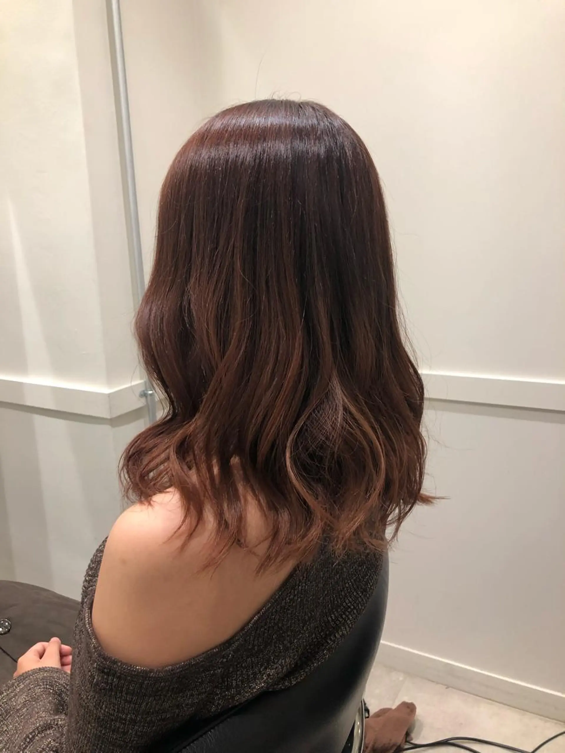 ミディアム GO TODAY SHAiRE SALON原宿Stella店所属・GO TODAY シェアサロンのヘアスタイル