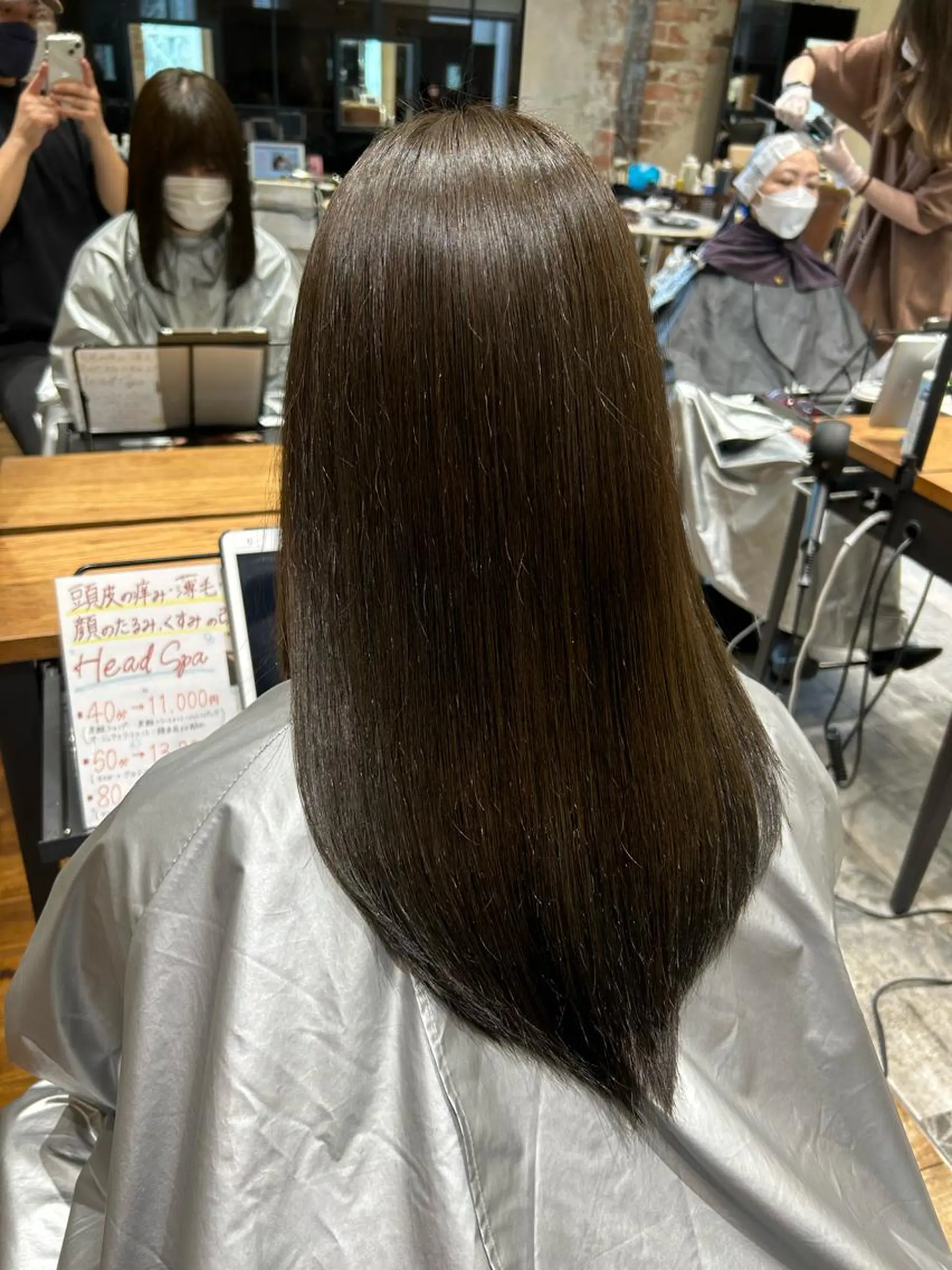 セミロング カラー パーマ バレイヤージュ ブリーチ ケアブリーチ ダブルカラー ハイライトカラー カット ヘアカラー 縮毛矯正 トリートメント 新宿✨顔周りカット 韓国ヘア/坂本亜裟海のヘアスタイル