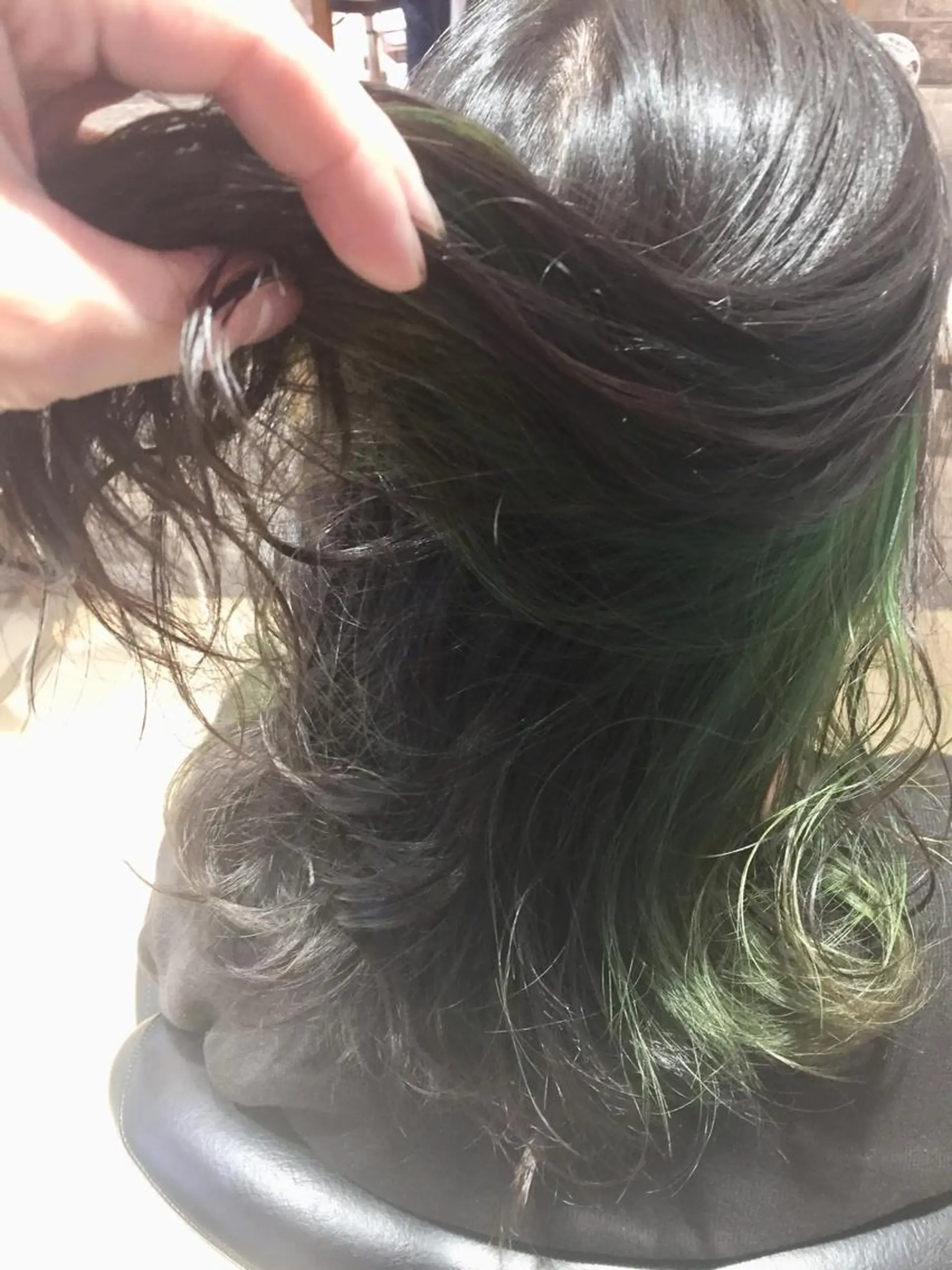 ミディアム カット ヘアカラー トリートメント 所渉/韓国レイヤー /ウルフカットのヘアスタイル