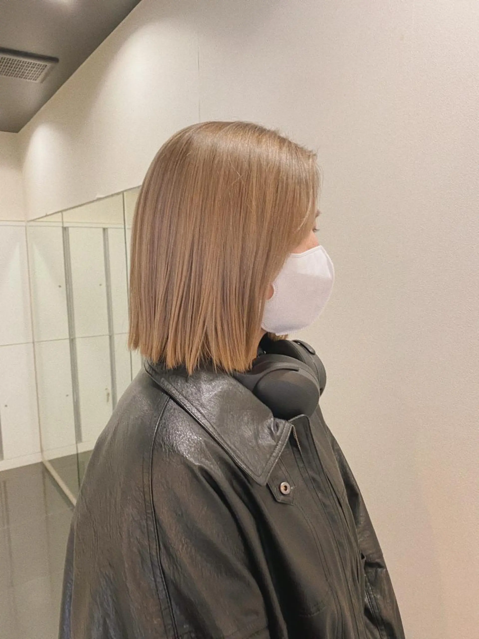 ミディアム カラー ブリーチカラー/ベー ジュ/Hono🦖のヘアスタイル