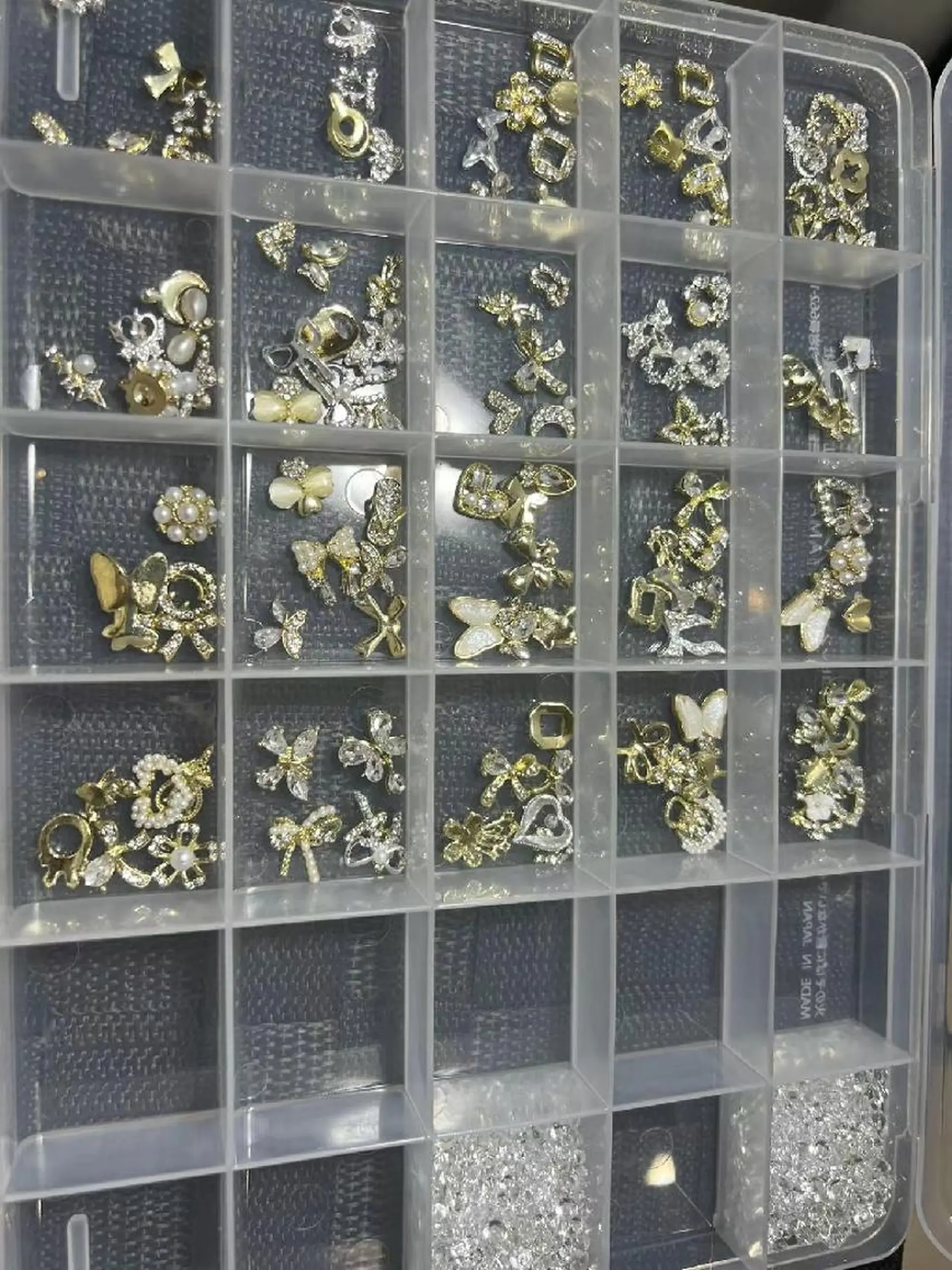 ネイル N. サロン所属・Theone栄店 田口のネイルデザイン