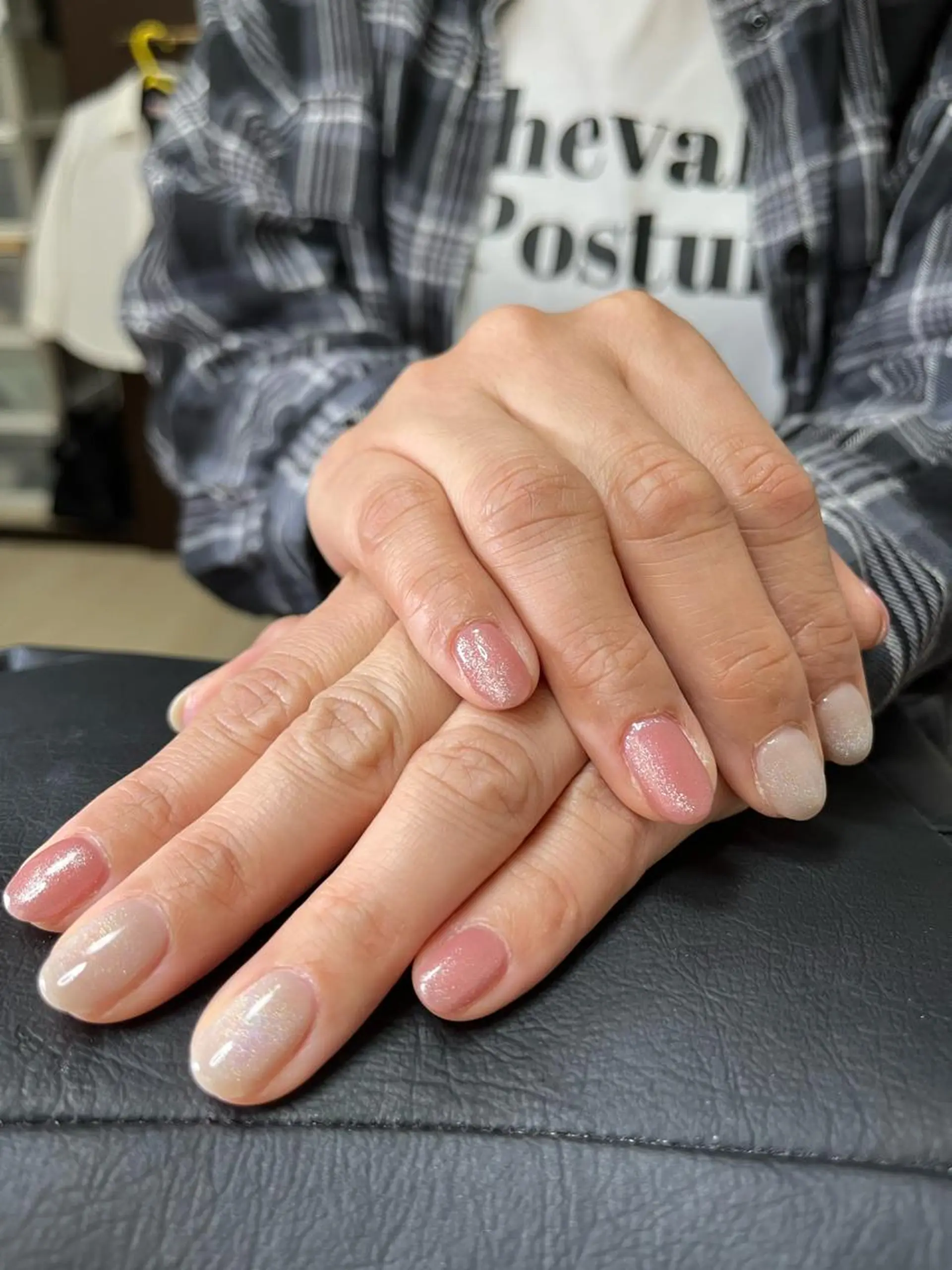 ショート ハンドネイル ハンドケア aki_orenge nailのネイルデザイン