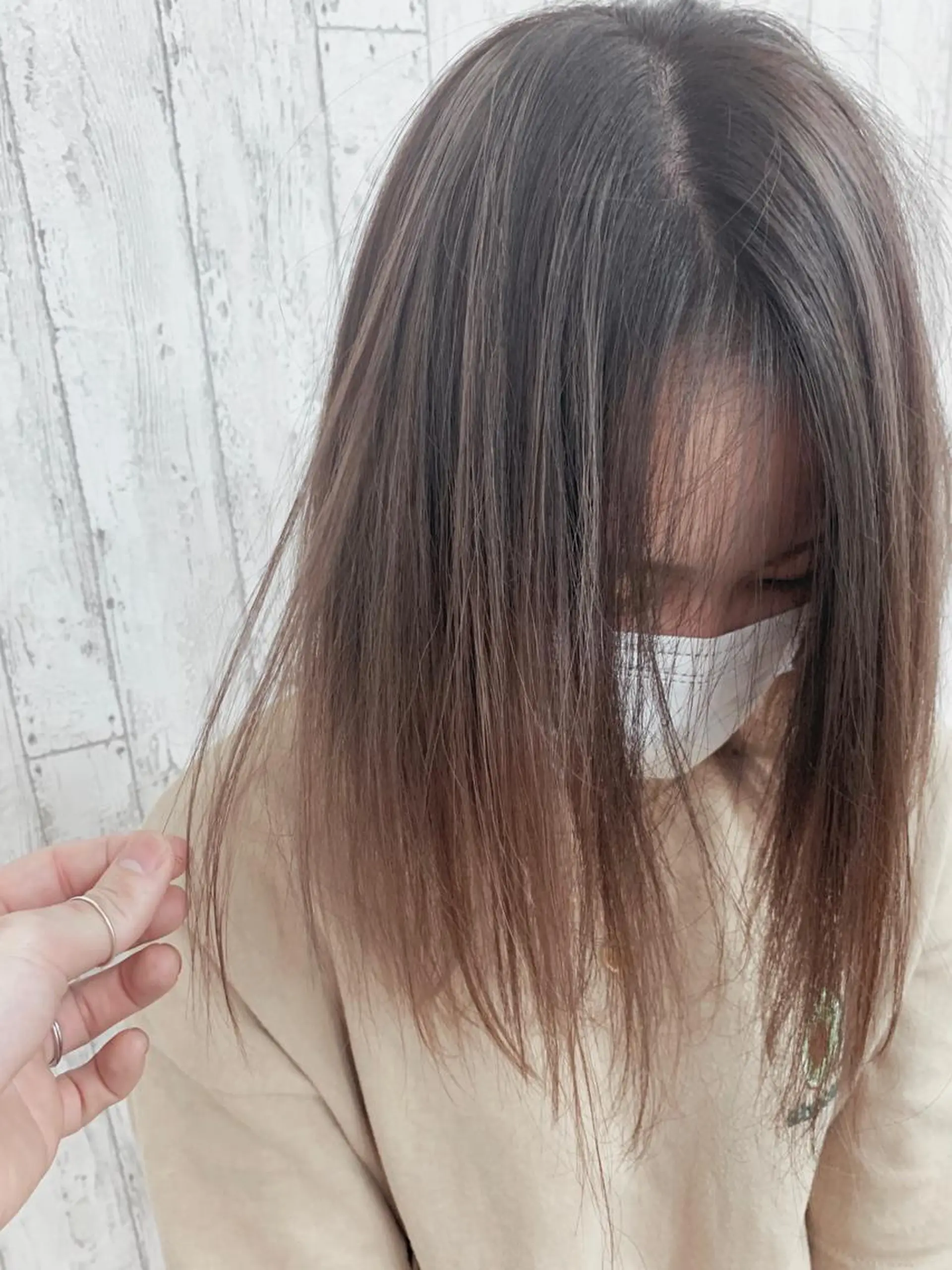 セミロング カラー 🌿nudeカラー/ レイヤー/藤原🌿のヘアスタイル