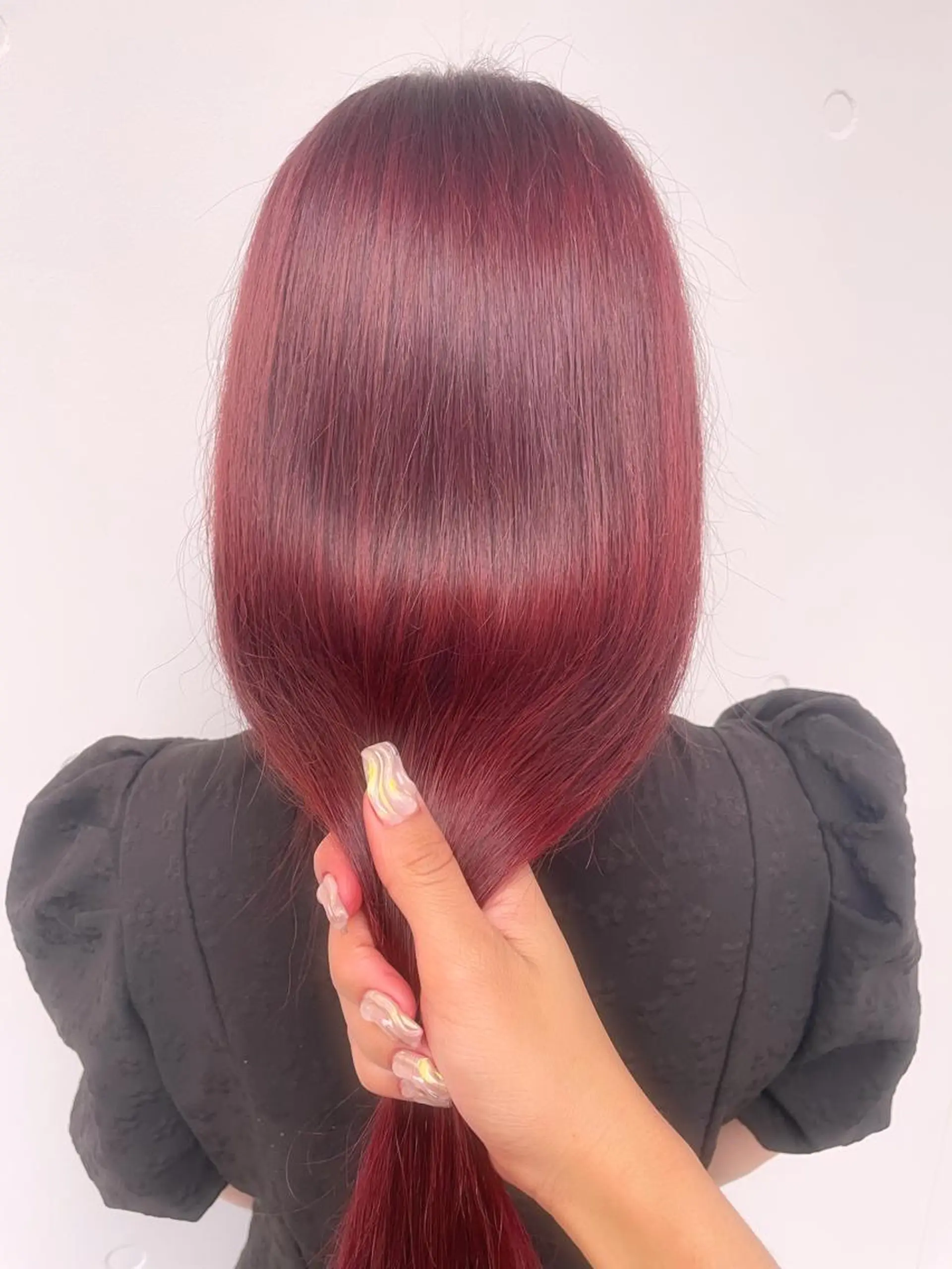 ロング カラー アディクシーカラー ベージュカラー 黒髪 ブリーチ ブルーカラー ヘアカラー 藤澤 夏実/インナーカラーのヘアスタイル