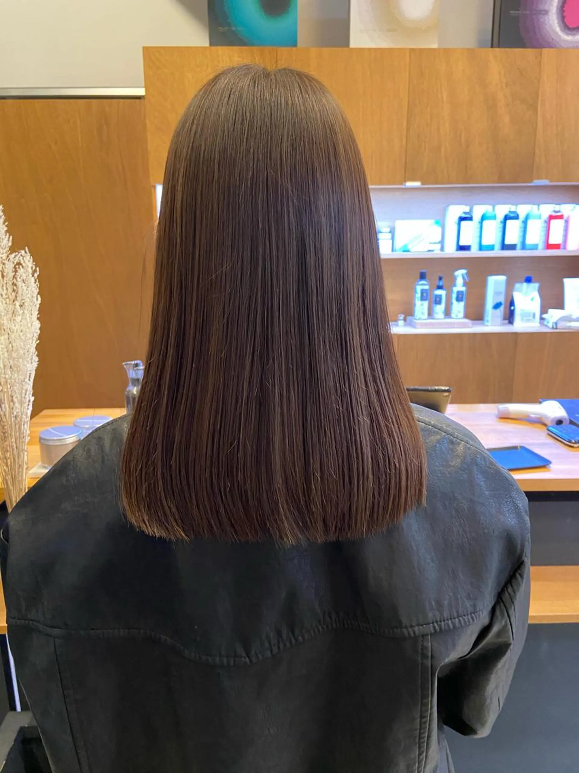 セミロング カラー ヘアアレンジ satsuki 暖色・ブラウンカラーのヘアスタイル