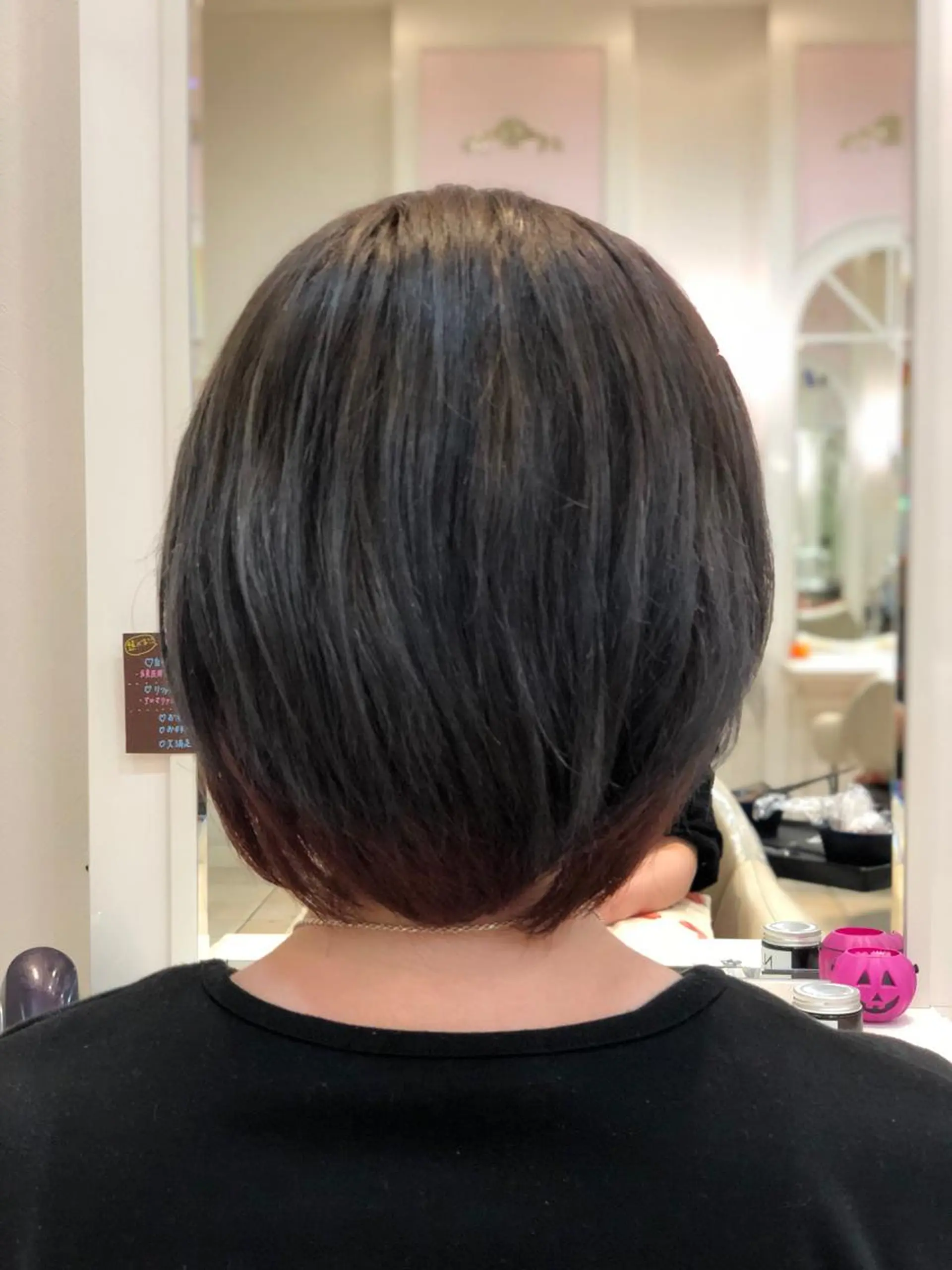 ショート カラー ダメージレス 桧山店長のヘアスタイル