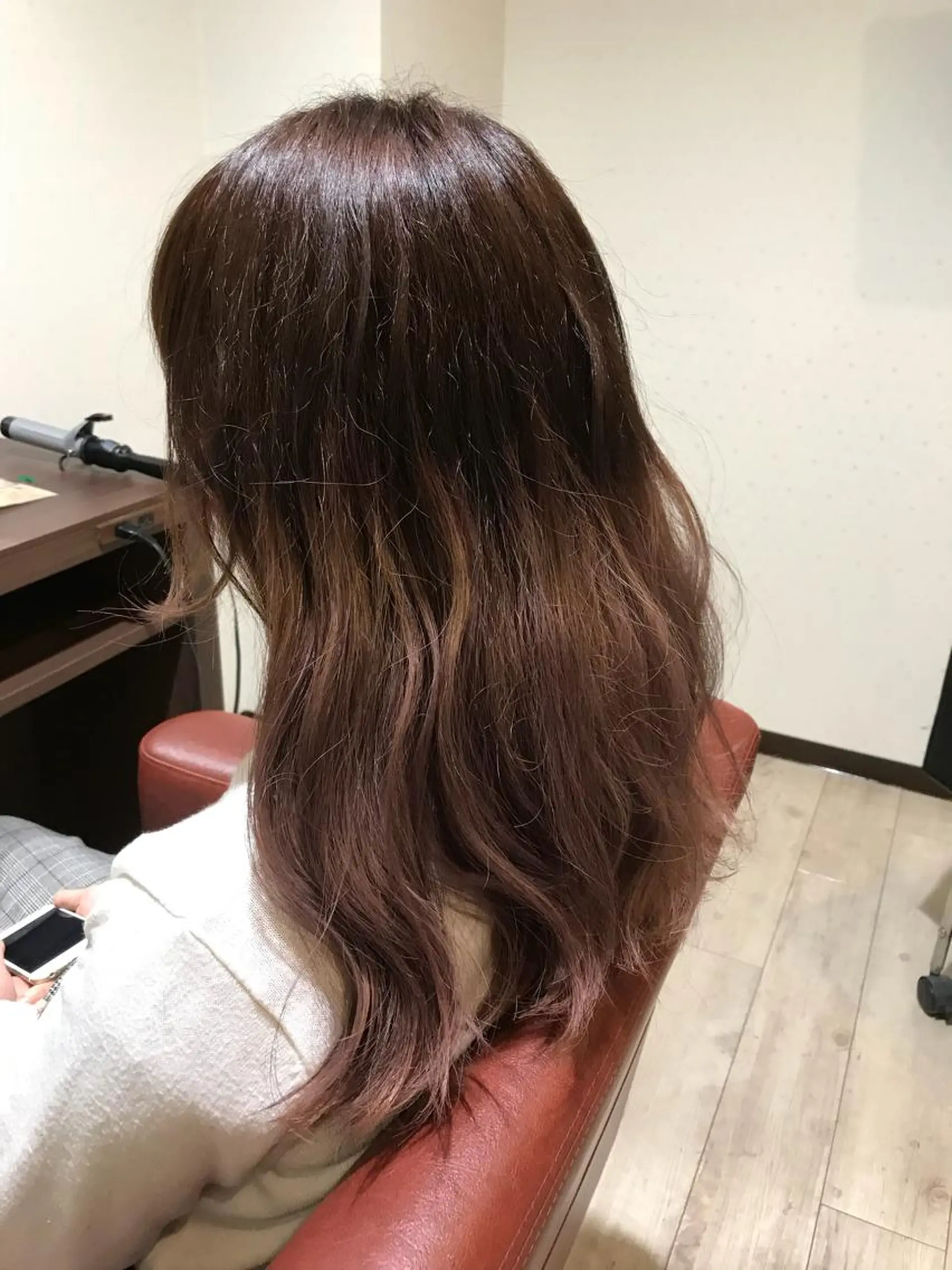 ロング カラー ブリーチ 【neo.】 Mahoのヘアスタイル