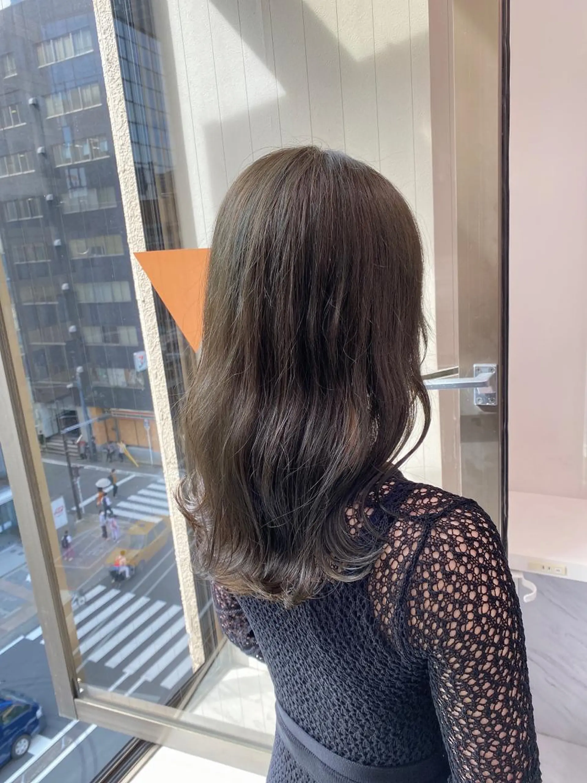 セミロング カラー レイヤー/韓国❣️ 髪質改善/亘紘輝のヘアスタイル