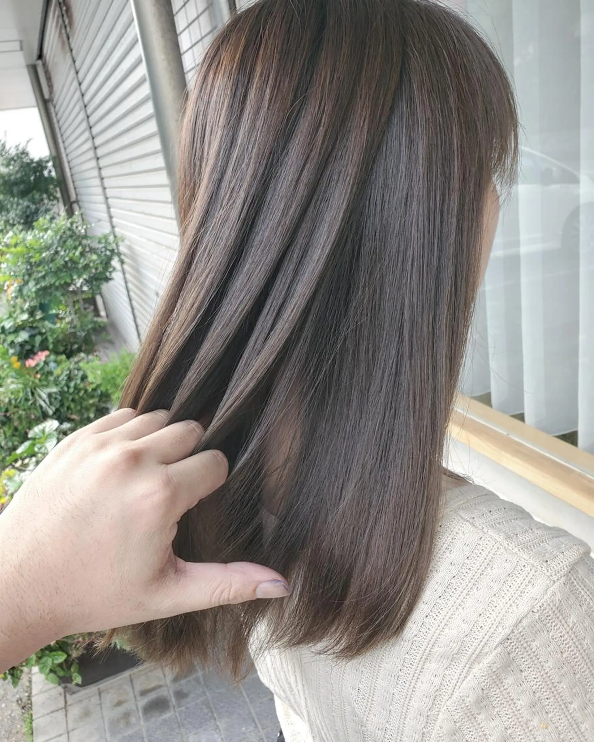 ミディアム カラー ブリーチ 透明感カラー グレージュ ブリーチなしカラー belta 姫路山吹 カラーモデル募集のヘアスタイル